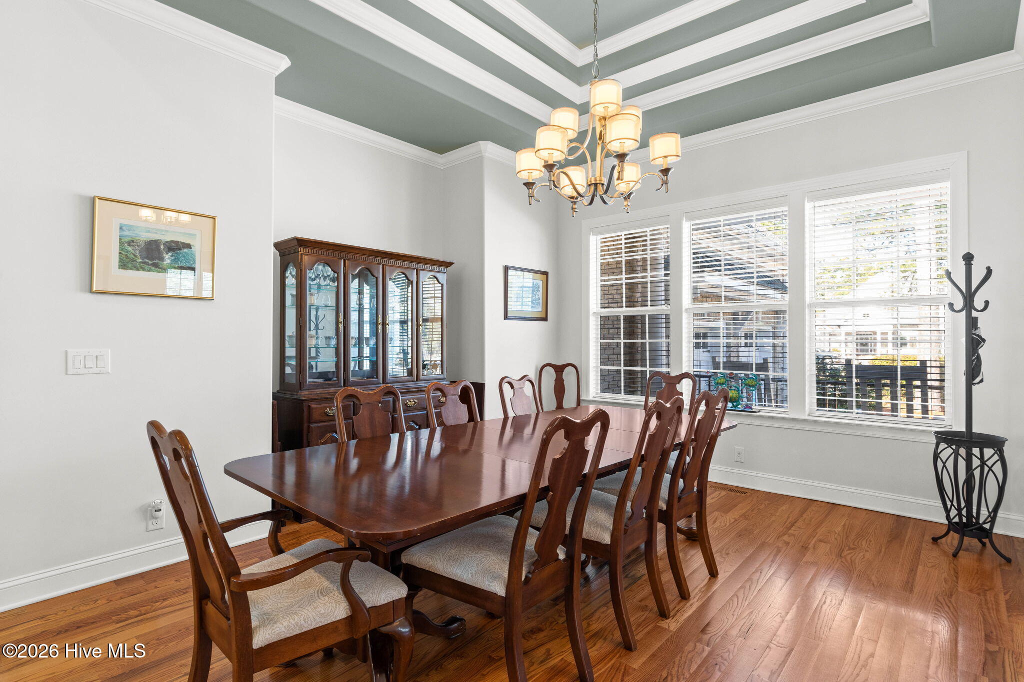 100553770 | Photo 16