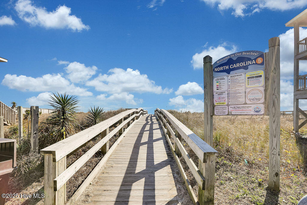 100538863 | Photo 45