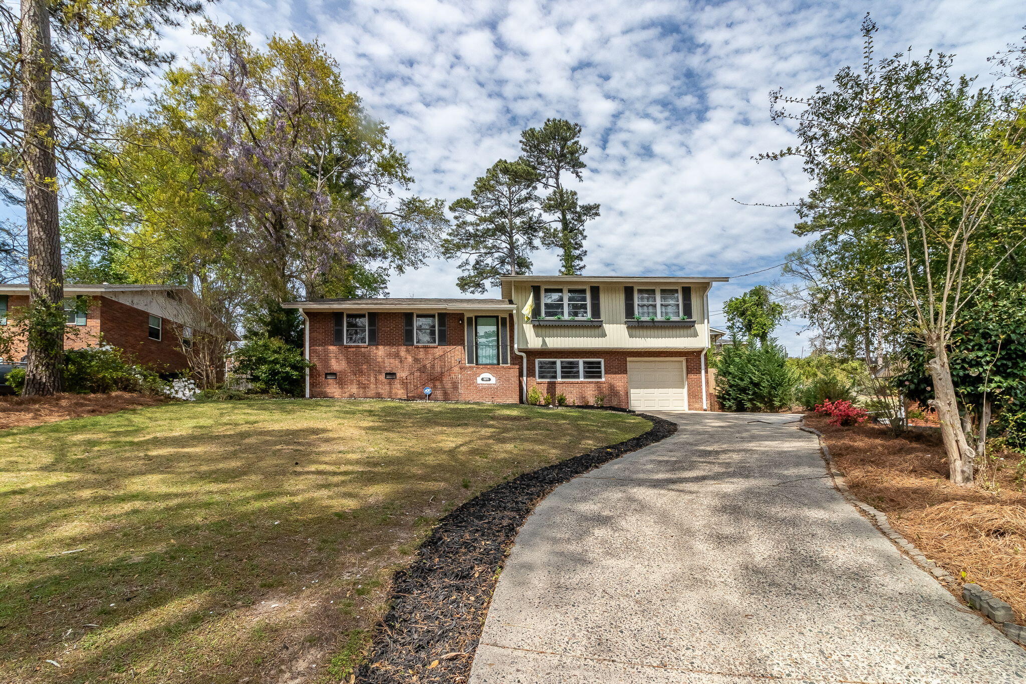1-web-or-mls-2211 MURA DRIVE 2026 ©-8591