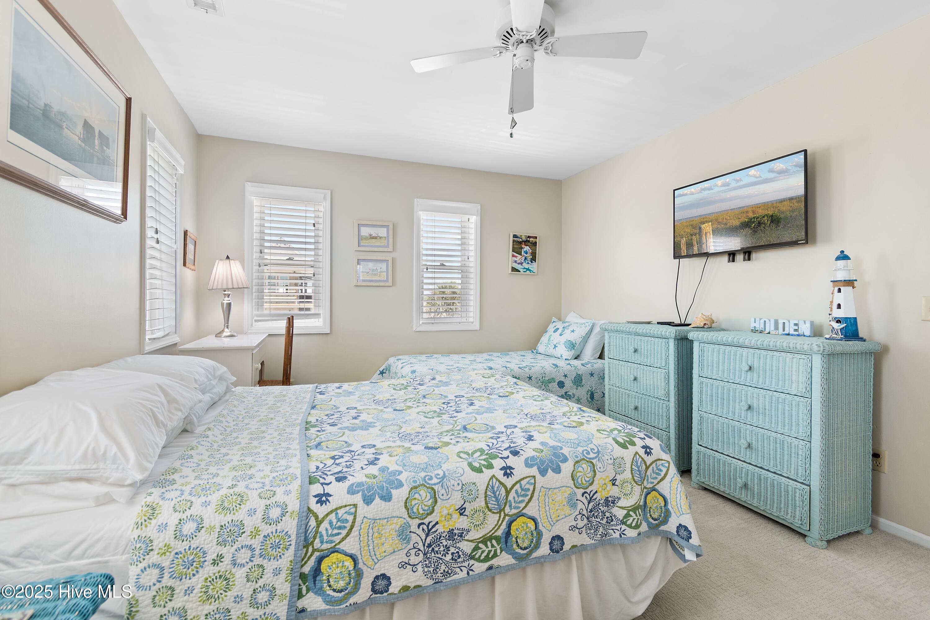 100520391 | Photo 22