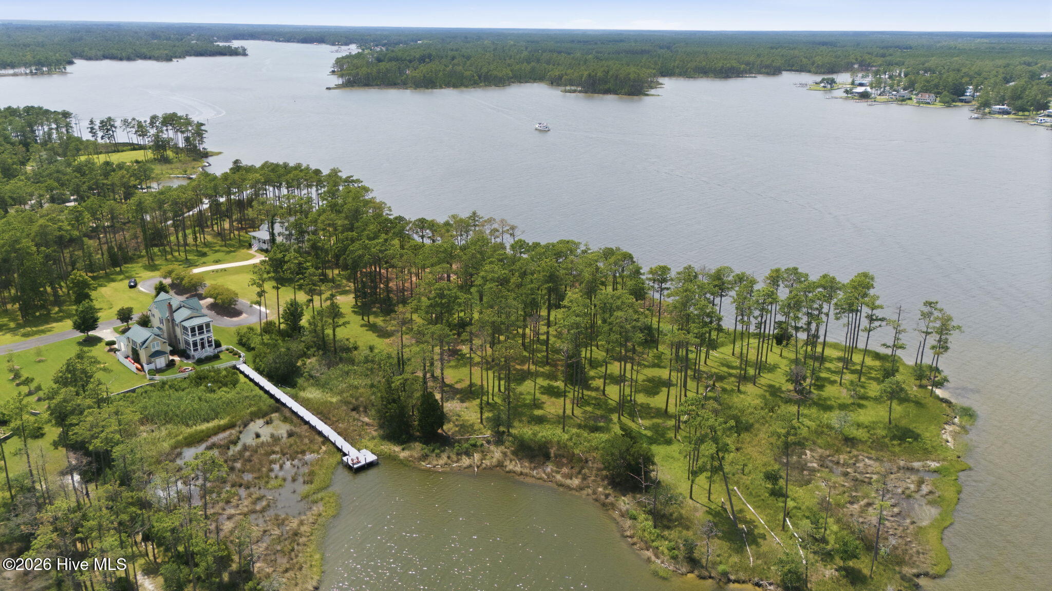 238 20 Oyster Point Road,Oriental