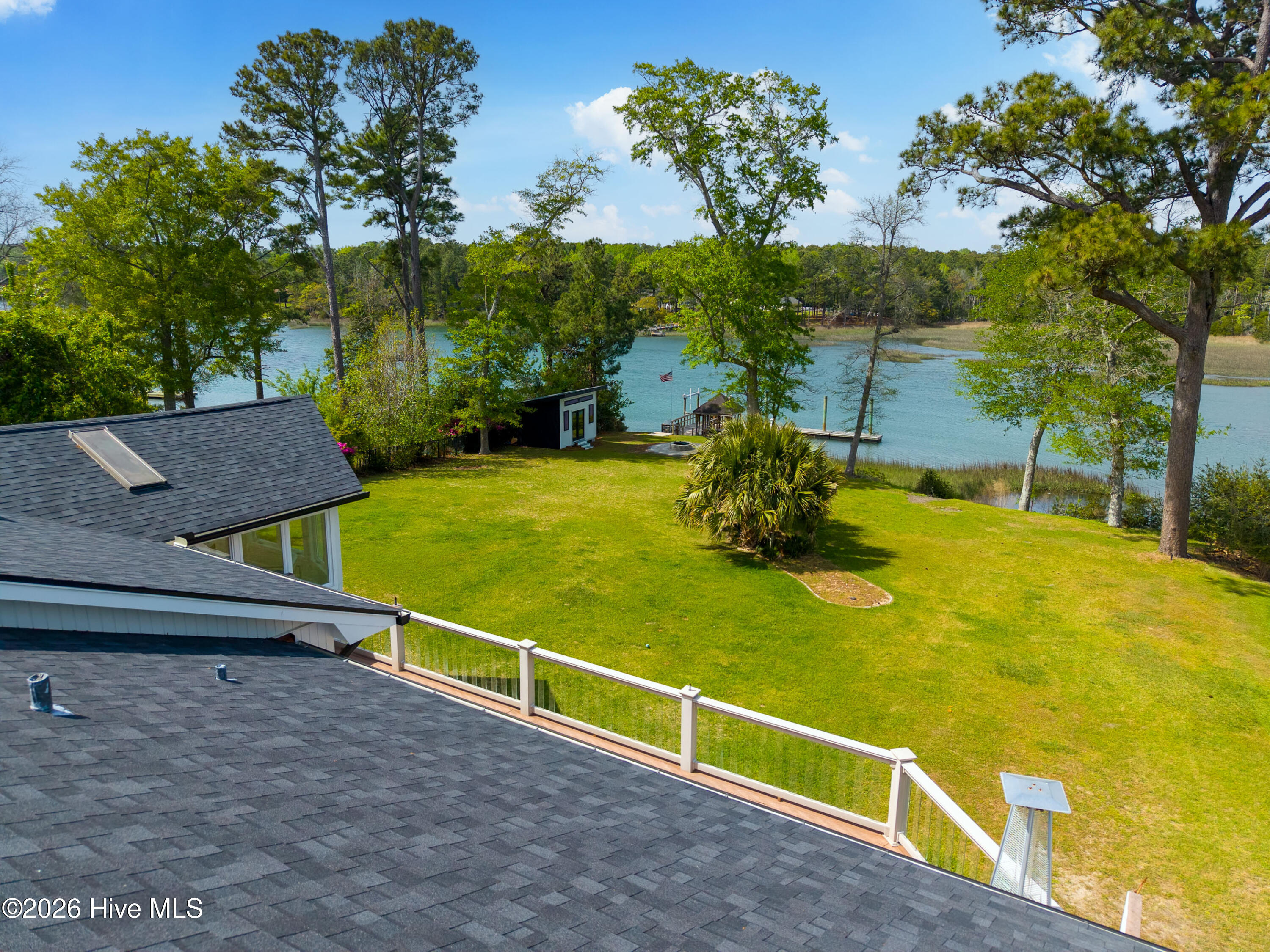 100556349 | Photo 49