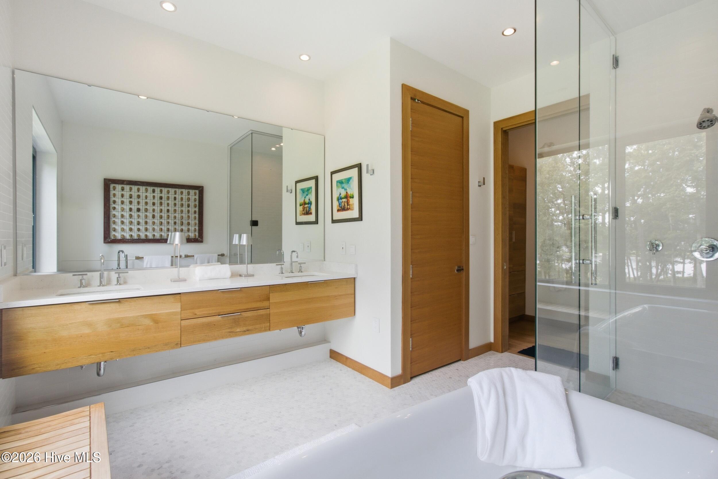 Owners Bathroom