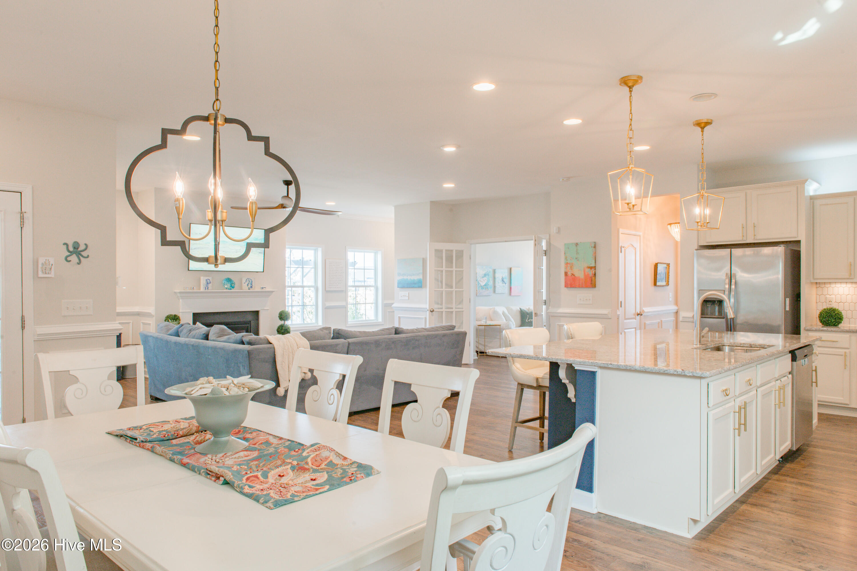 100553432 | Photo 39