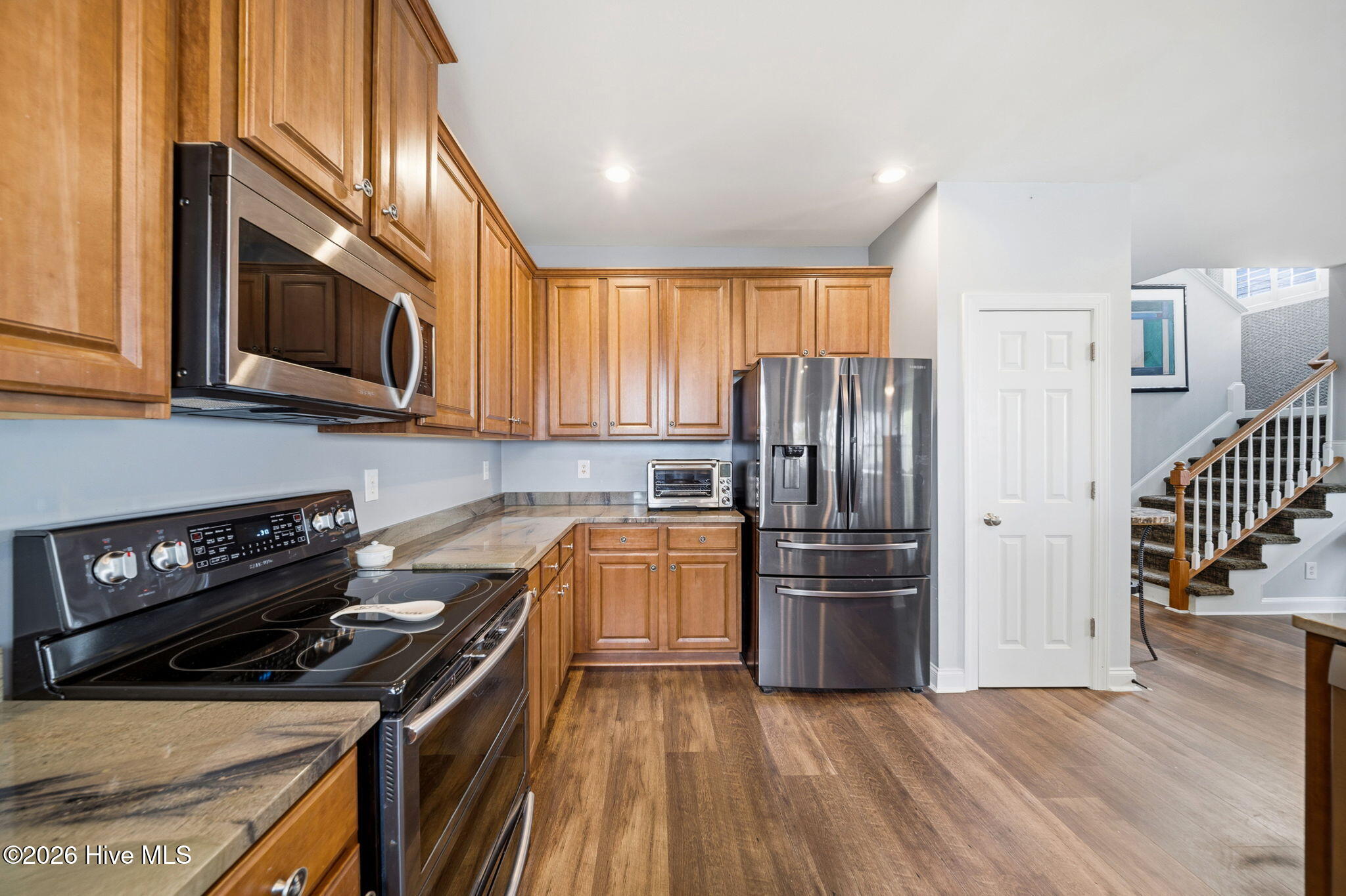 100566136 | Photo 27