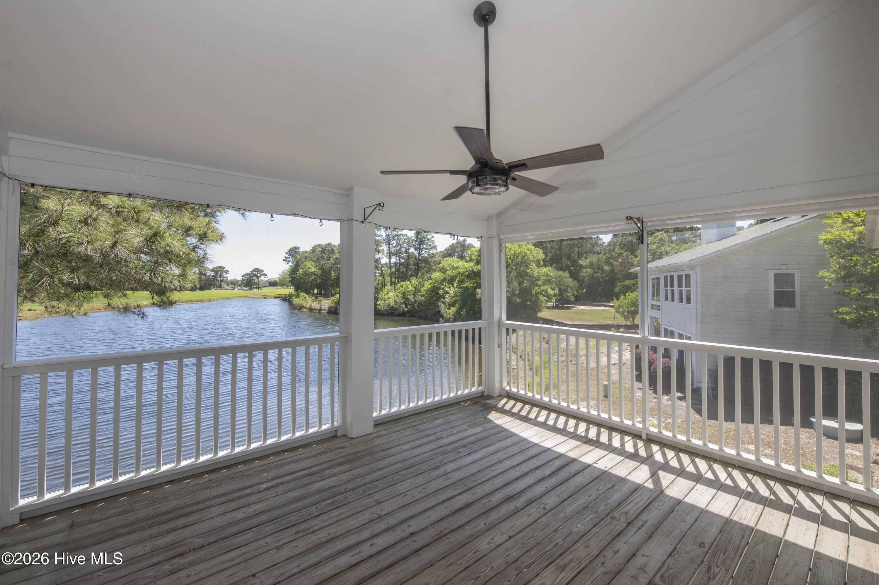 100563041 | Photo 17