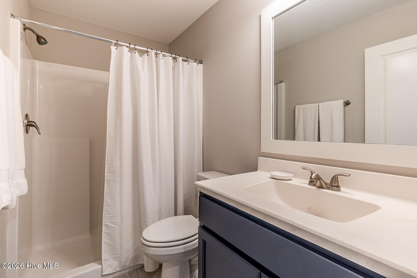 100555037 | Photo 45