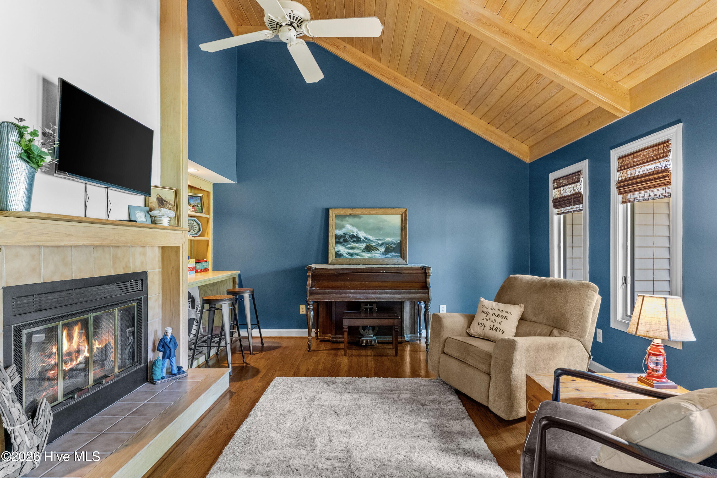 100569922 | Photo 10