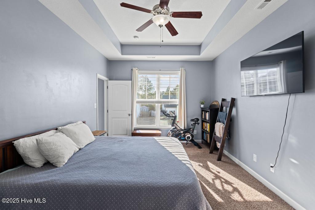 100546440 | Photo 20