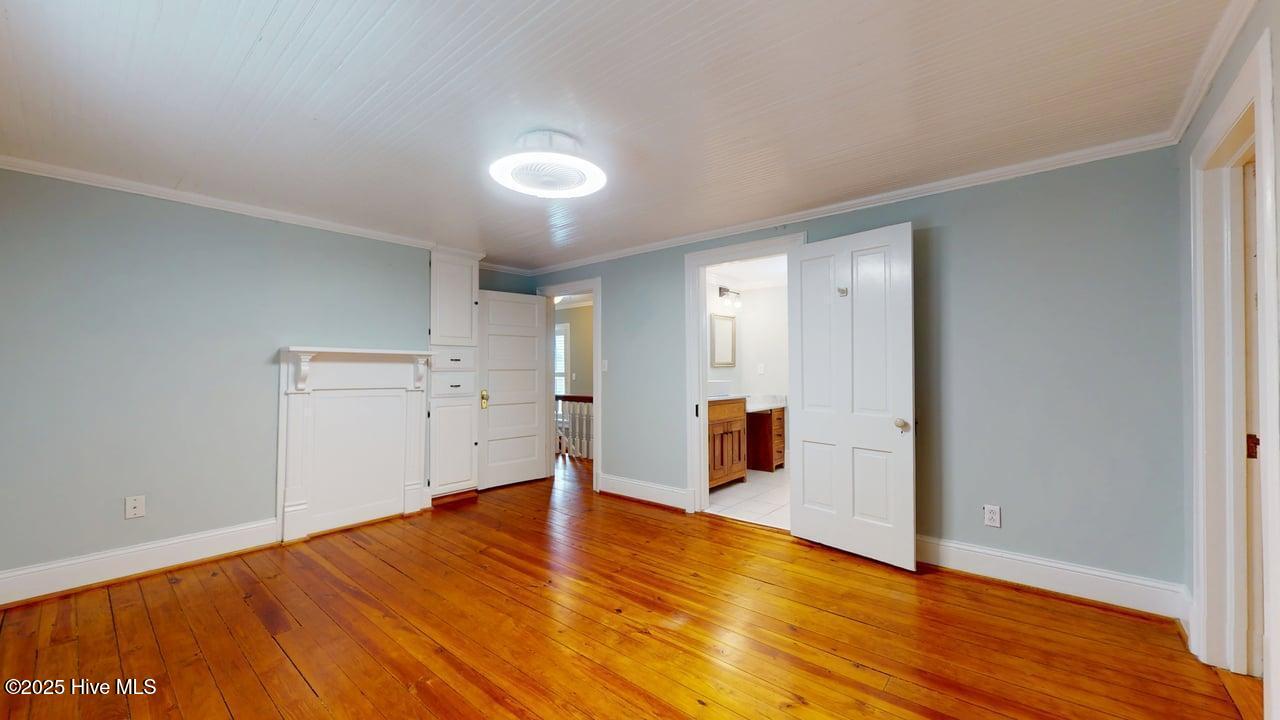 100502870 | Photo 34