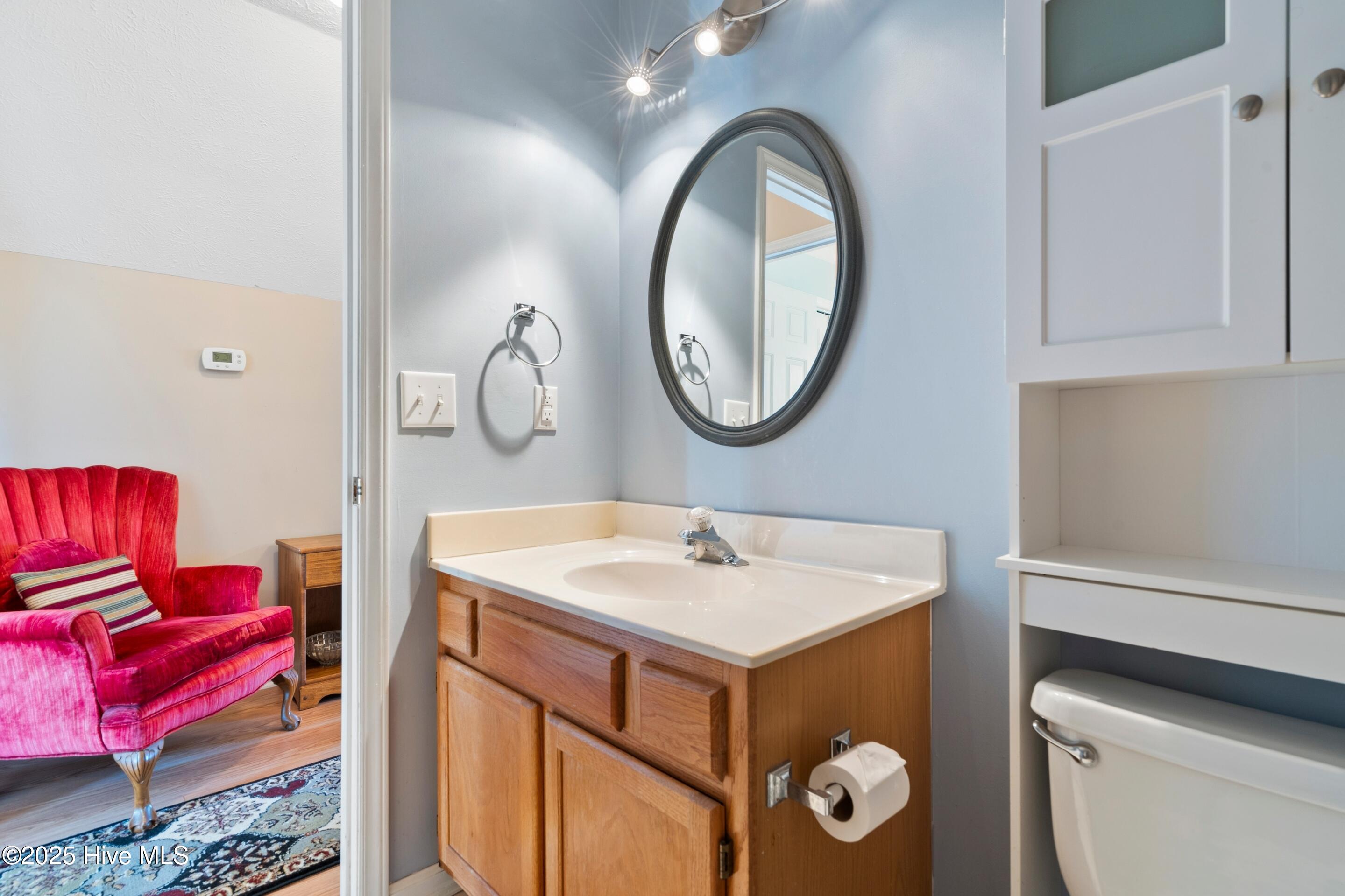 100535792 | Photo 43