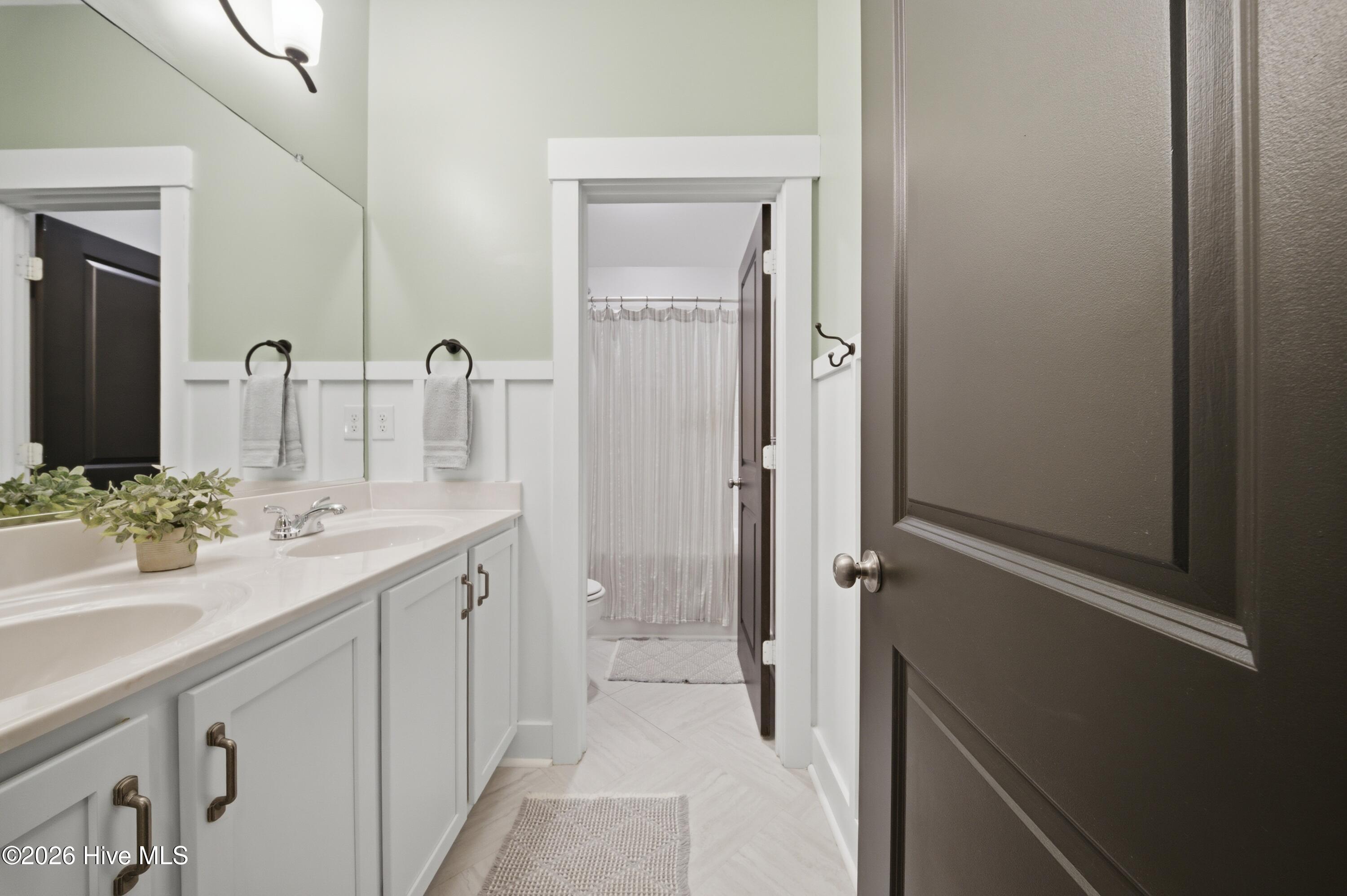 419 Campus Drive, Moyock, NC, 27958