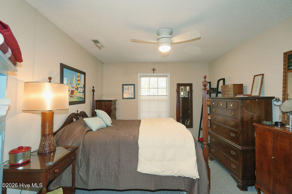 100551921 | Photo 22