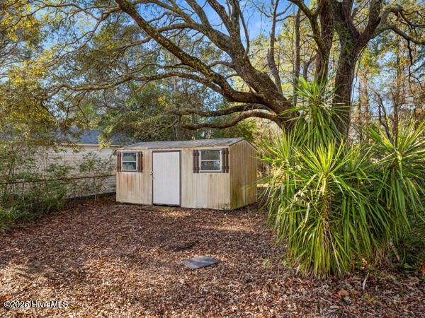 100558460 | Photo 41