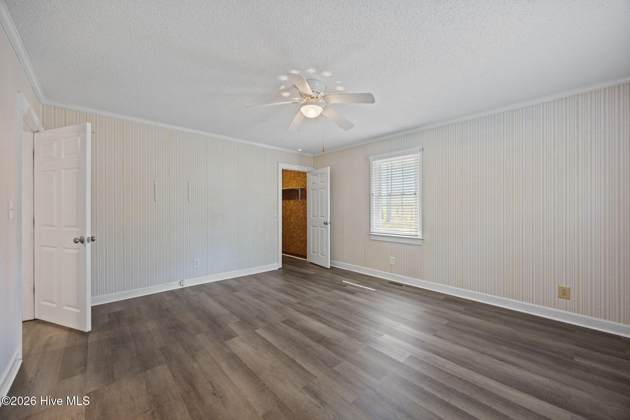 2882 Ivy Road, Greenville, NC, 27858