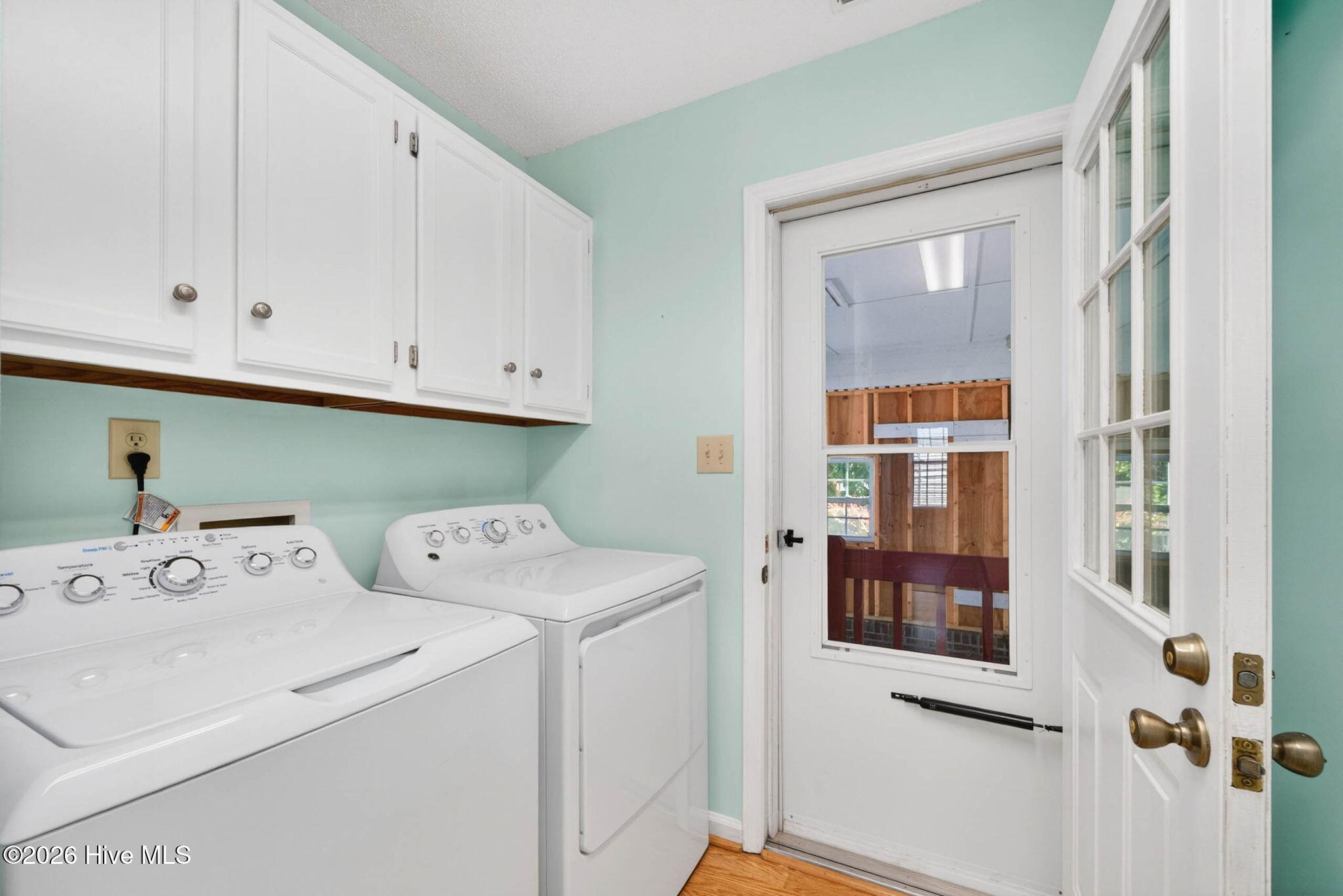 100569614 | Photo 28