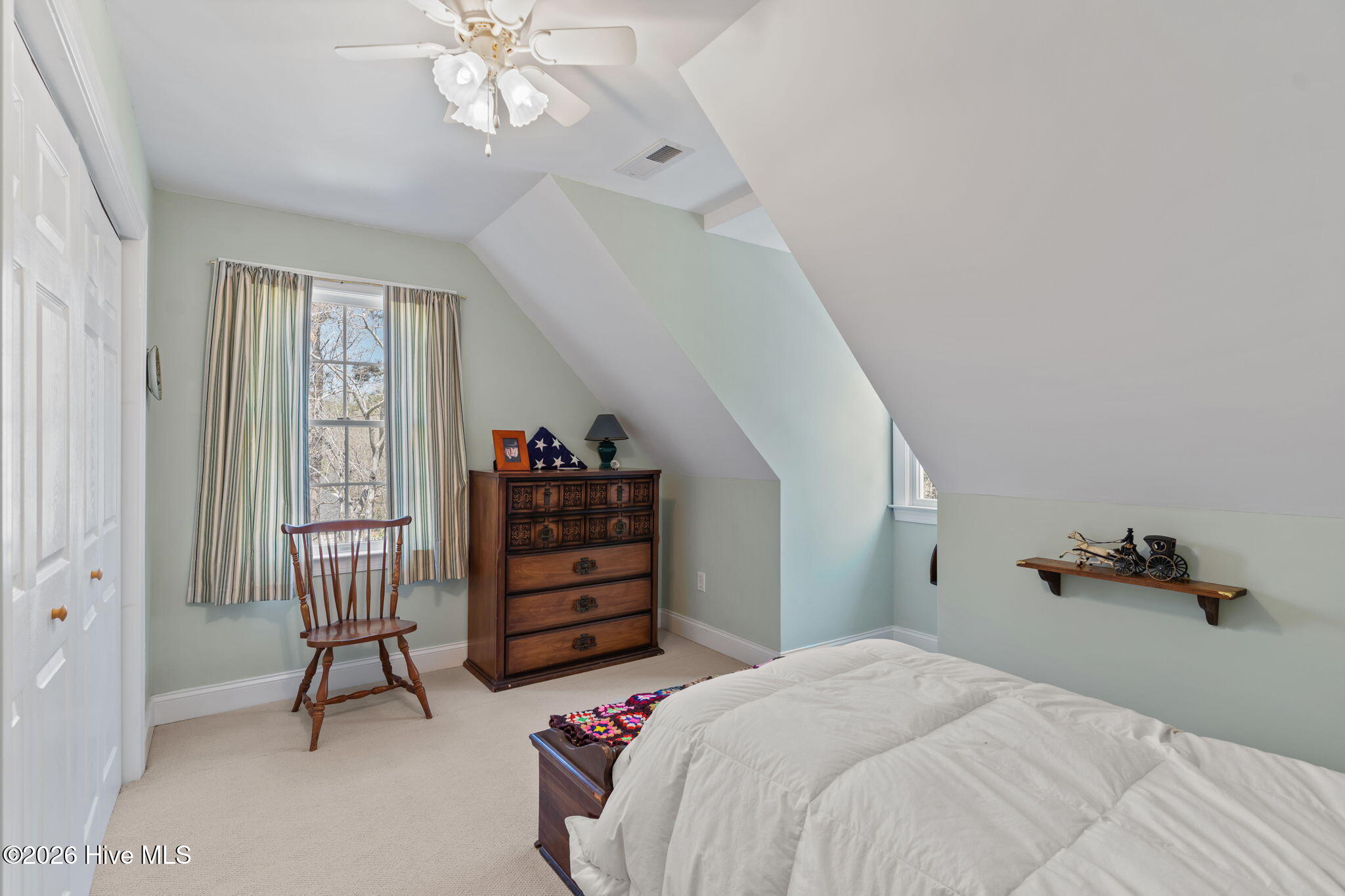 100562124 | Photo 33