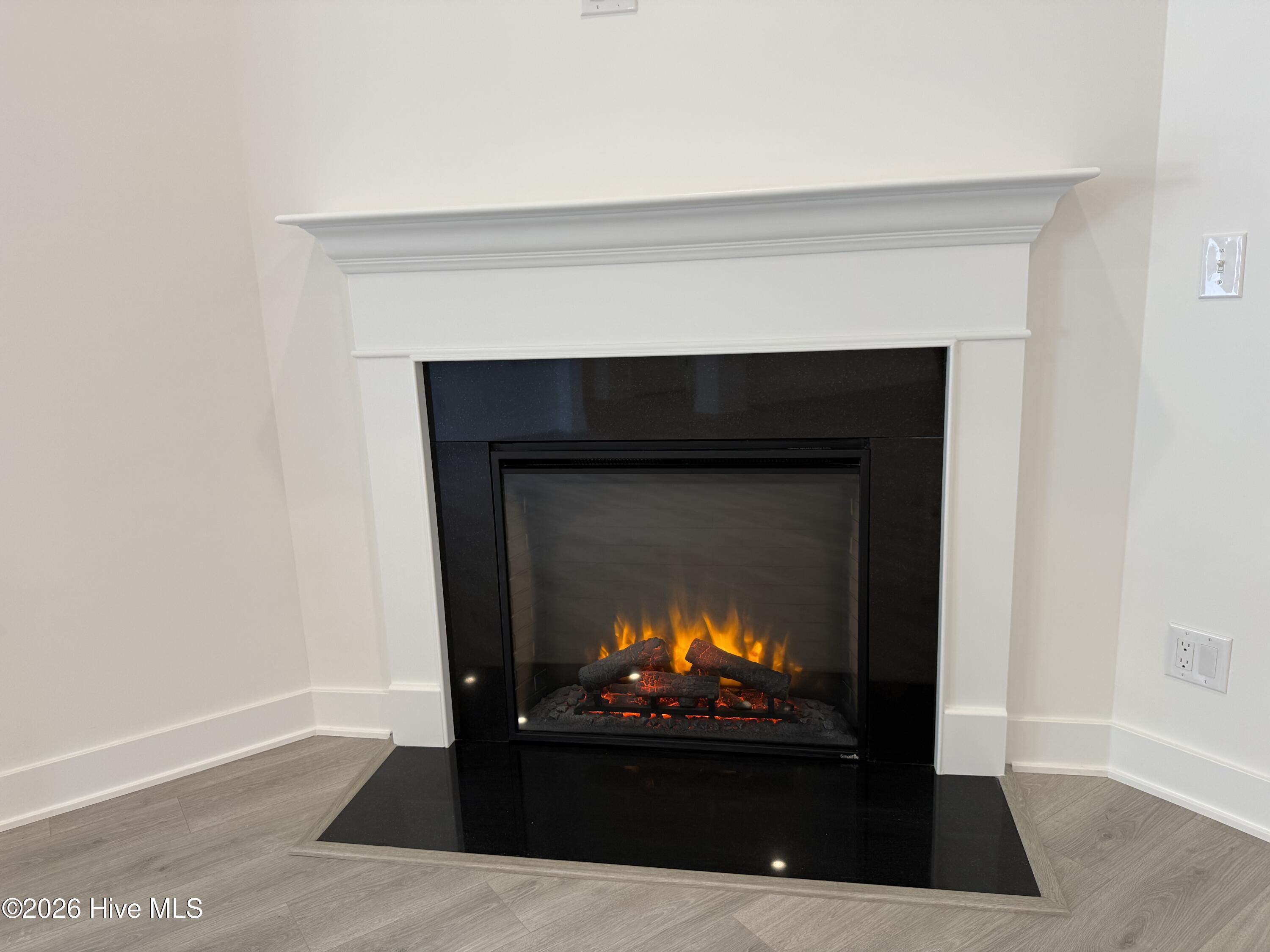 100546686 | Photo 41