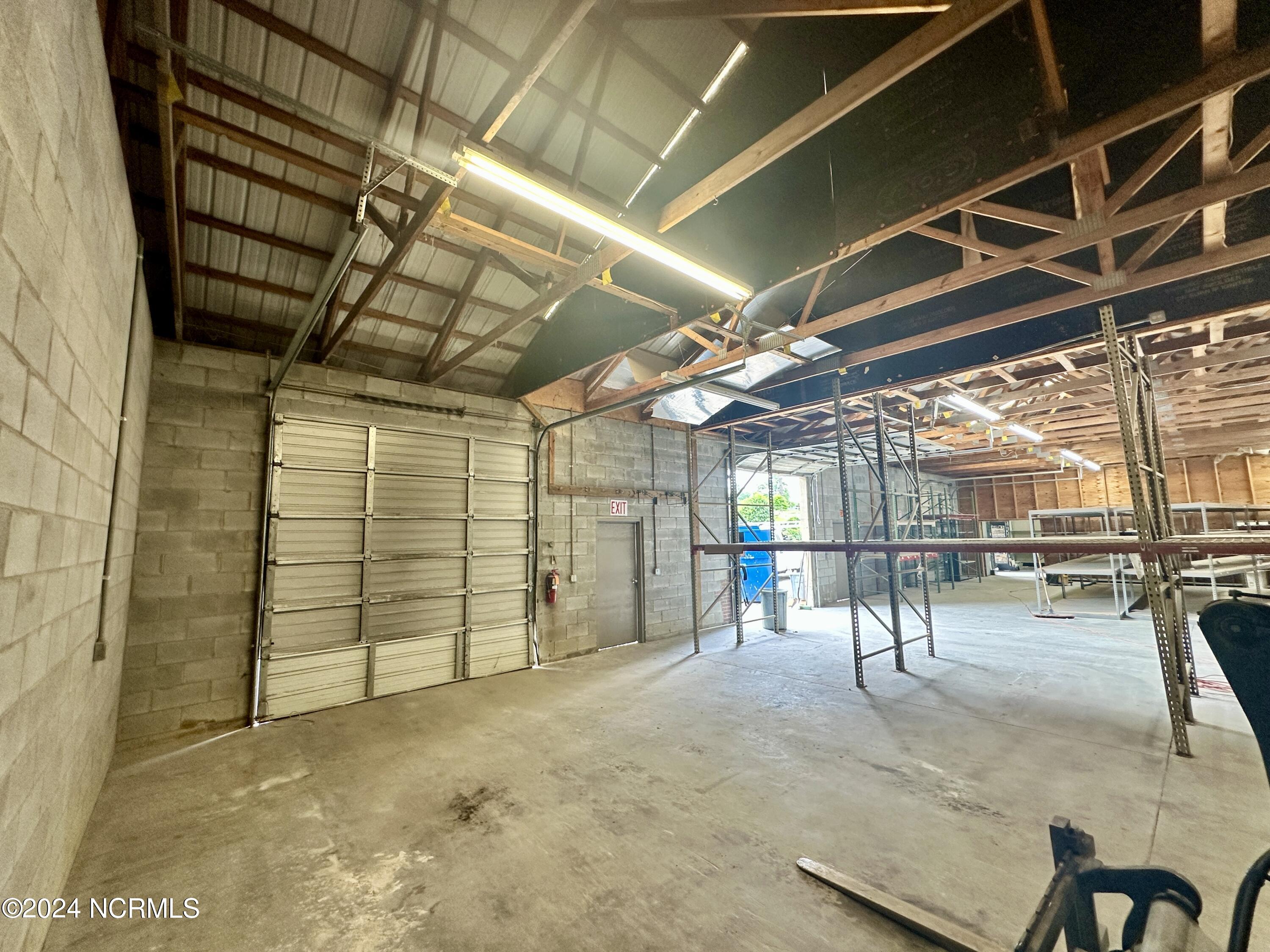 10327 Nc Hwy 211, Aberdeen, NC, 28315