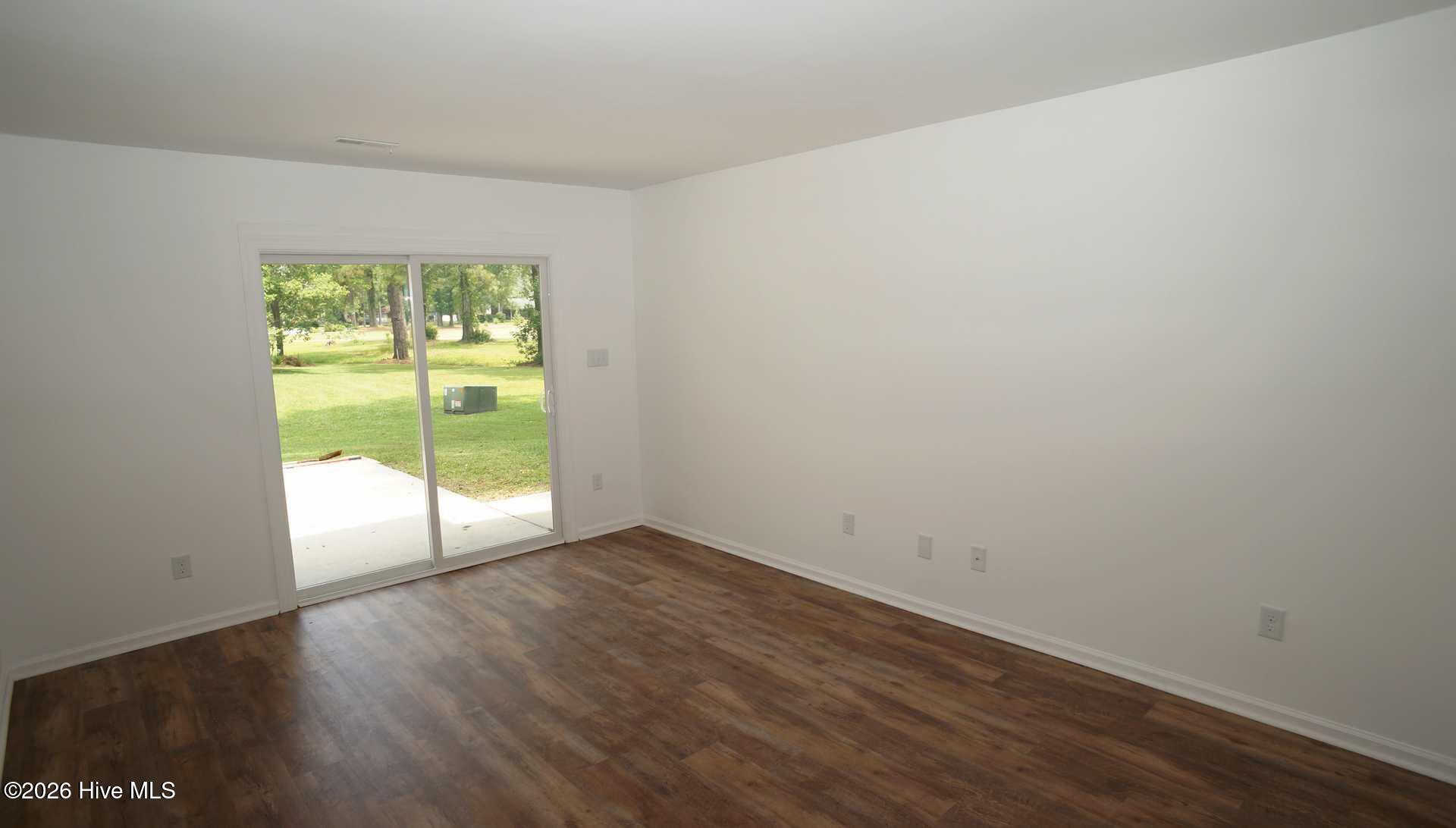 142 Quarterdeck,New Bern