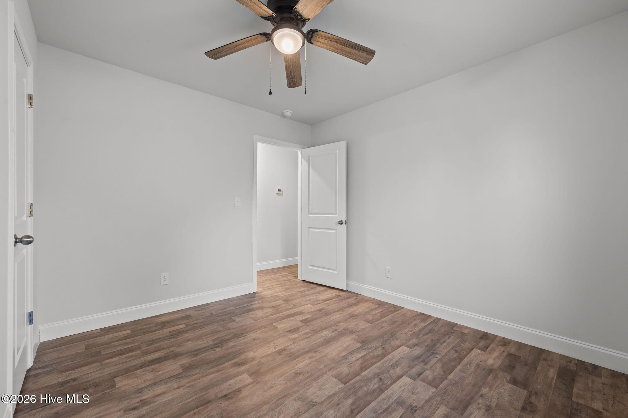 100505394 | Photo 39