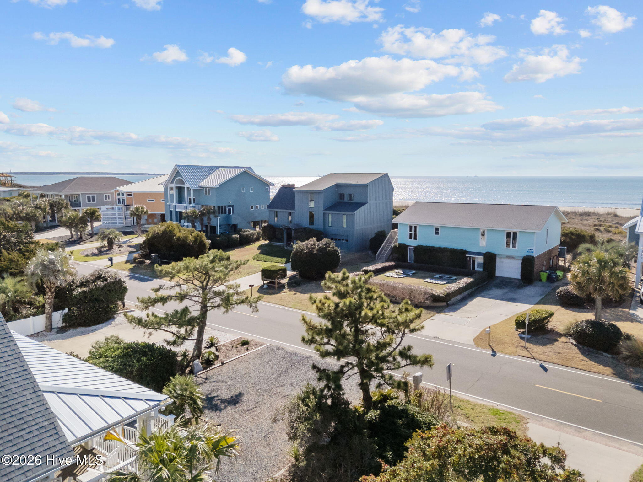 100550406 | Photo 27