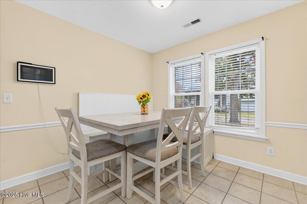 100543204 | Photo 25