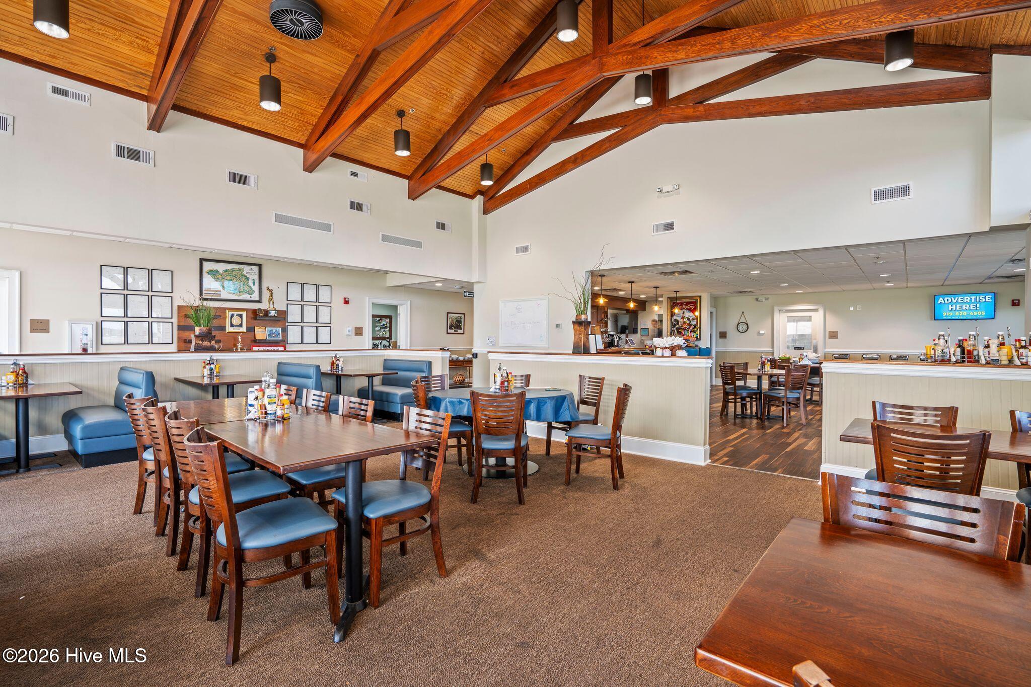 100562412 | Photo 87