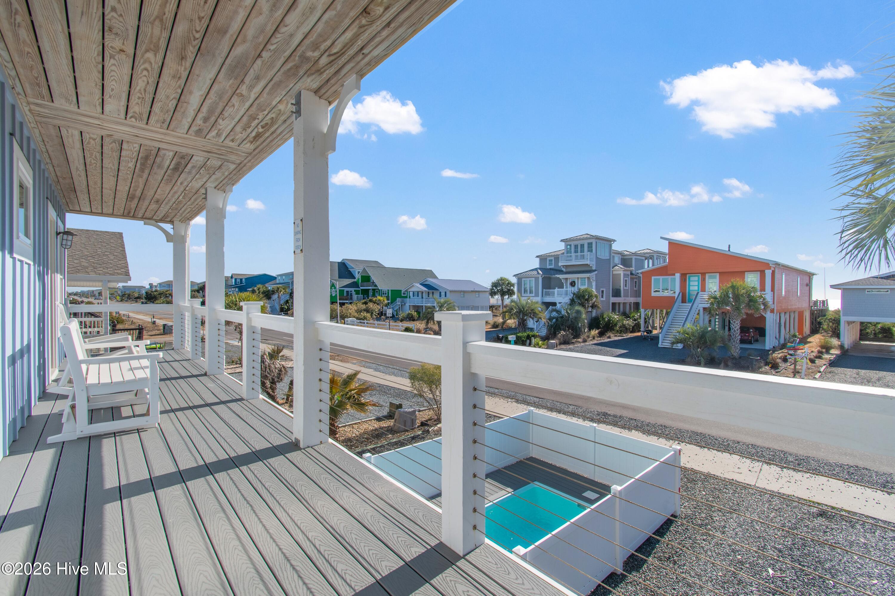 100547553 | Photo 21