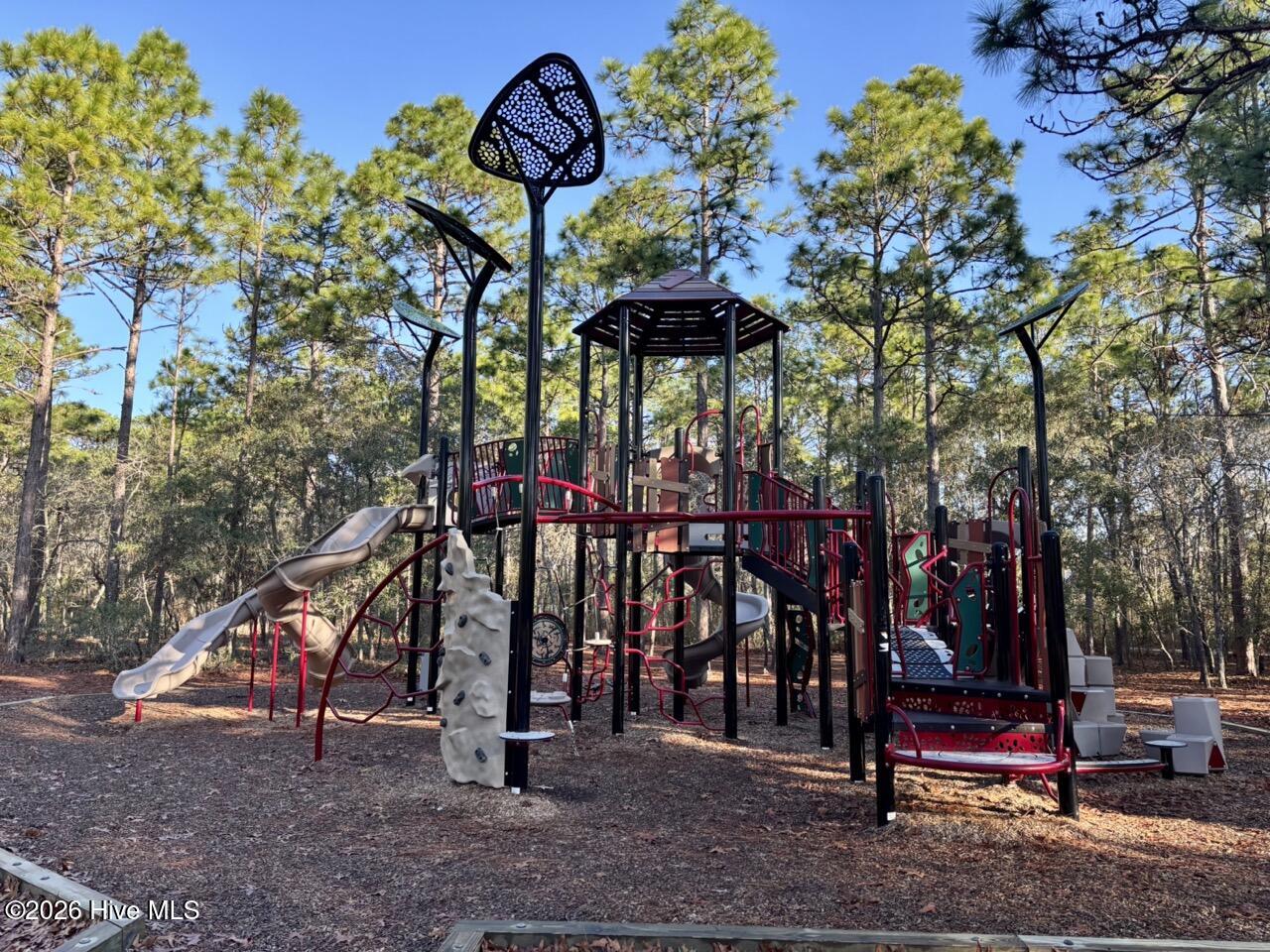 100560149 | Photo 55