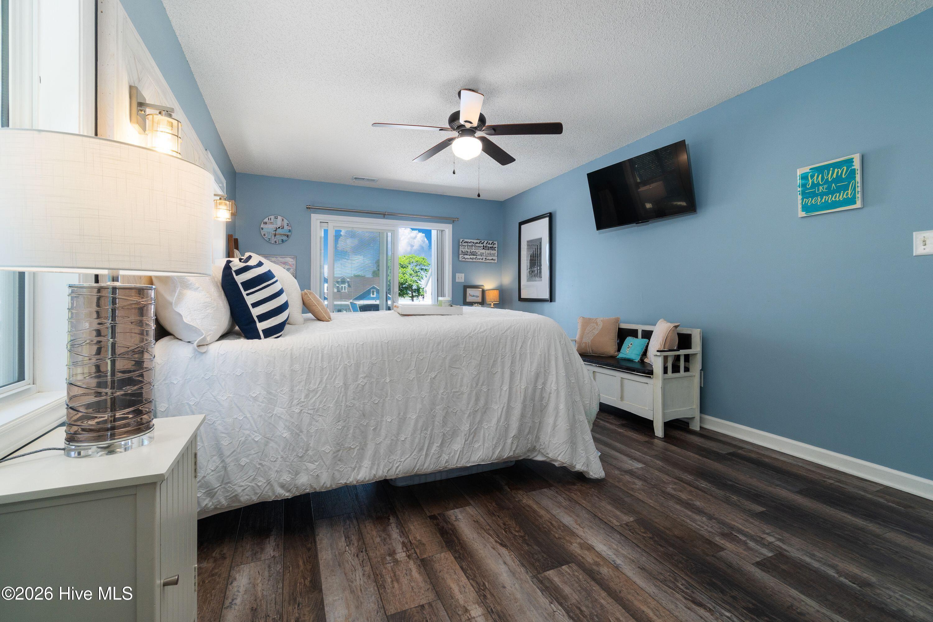 Master Bedroom with a view and walk out deck !