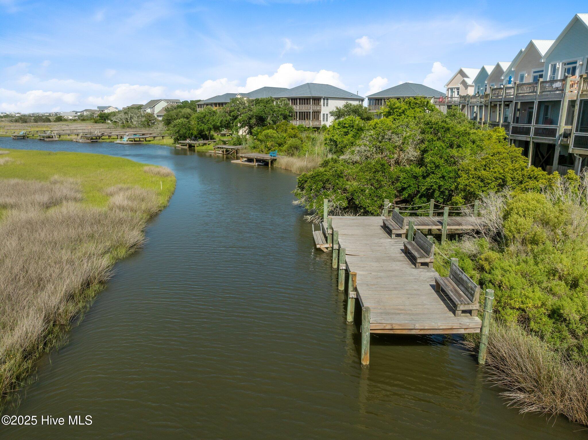 100515598 | Photo 40