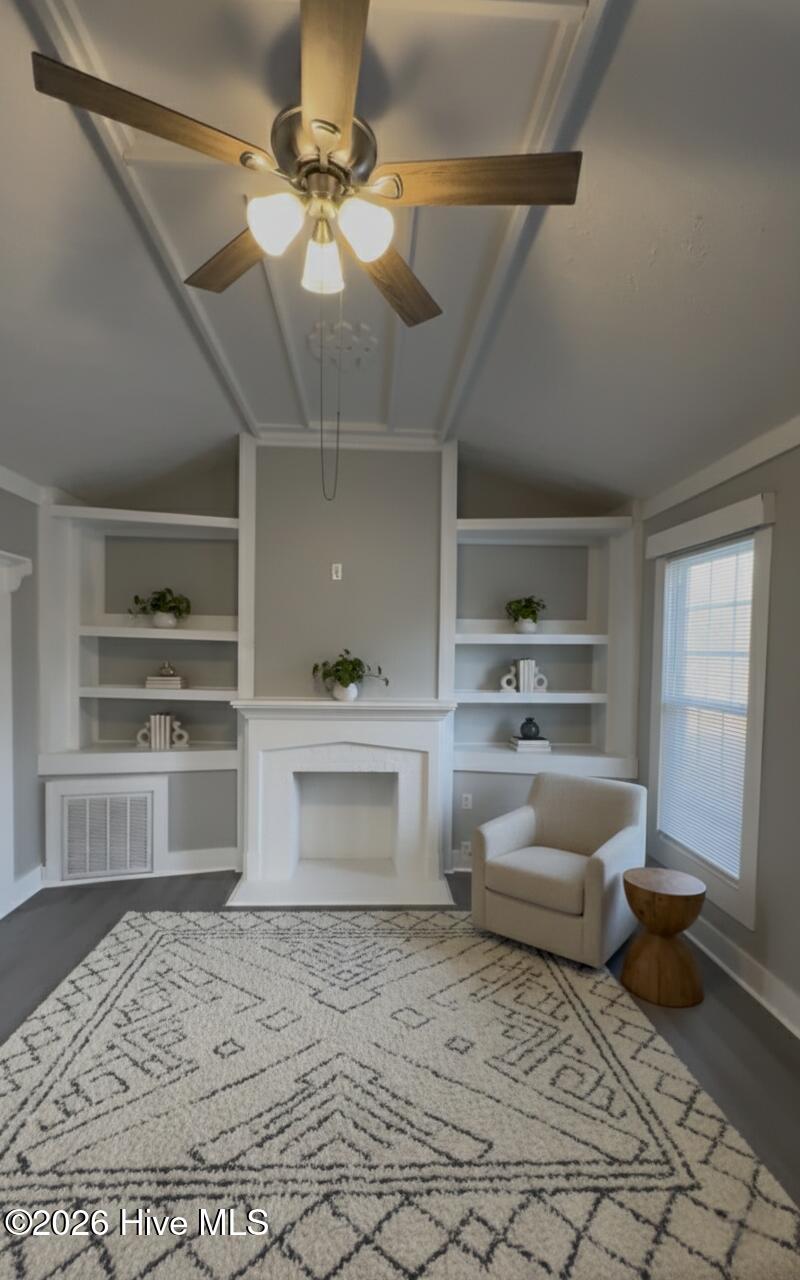 100555801 | Photo 19