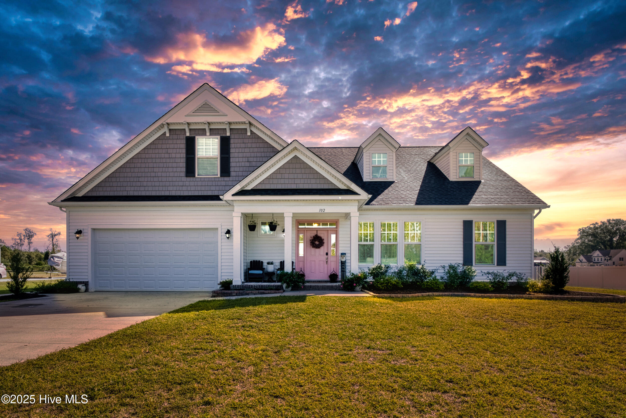 Homes for sale in Moyock, NC | 102 Evelyne Dr, Moyock, NC 27958 | MLS# 100532151