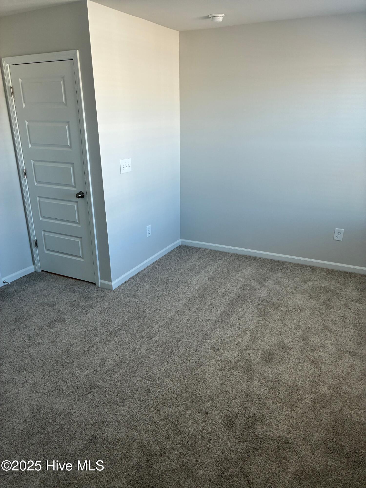 100545572 | Photo 28