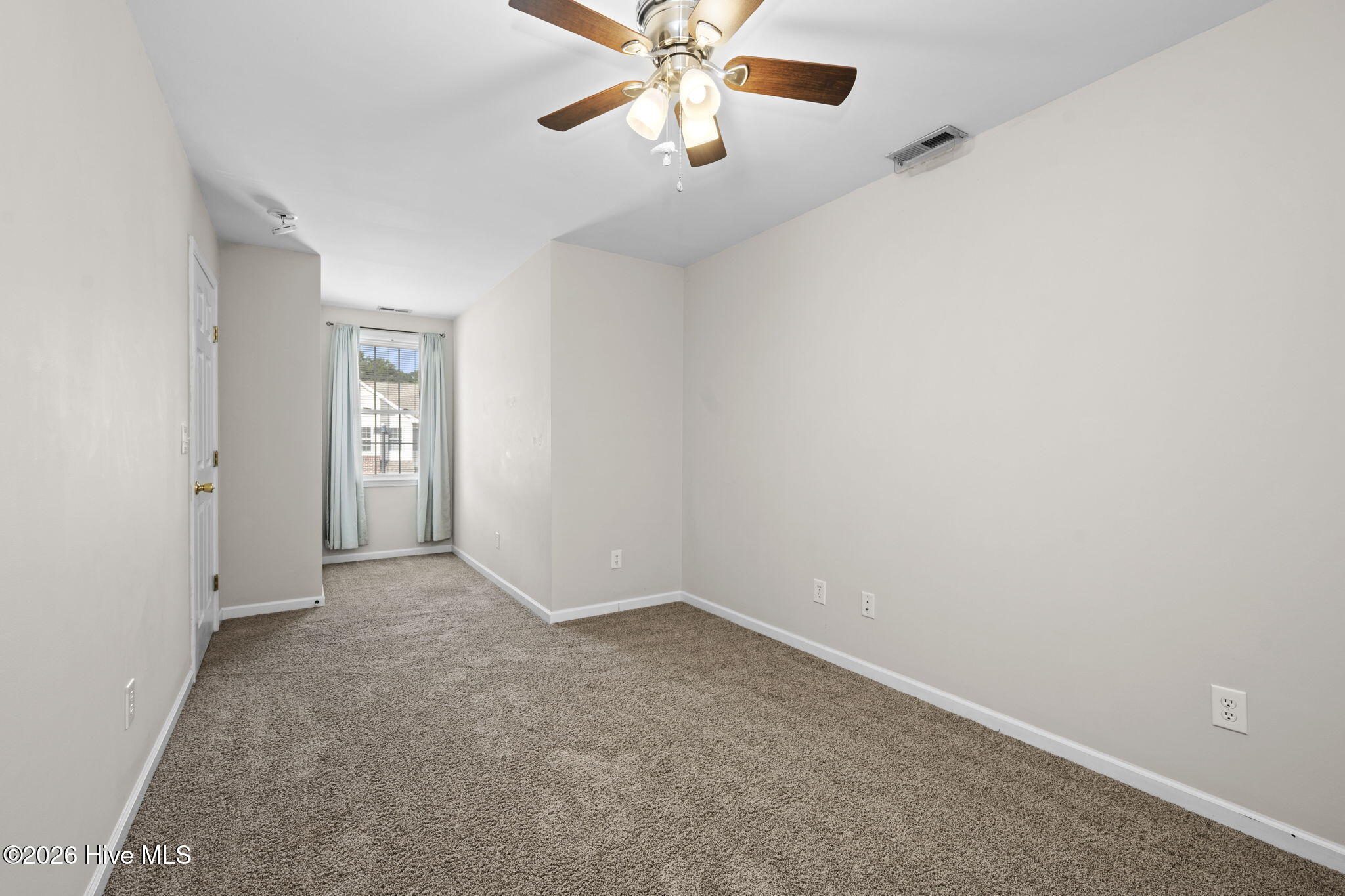 4513 Country Club Road E105,Morehead City