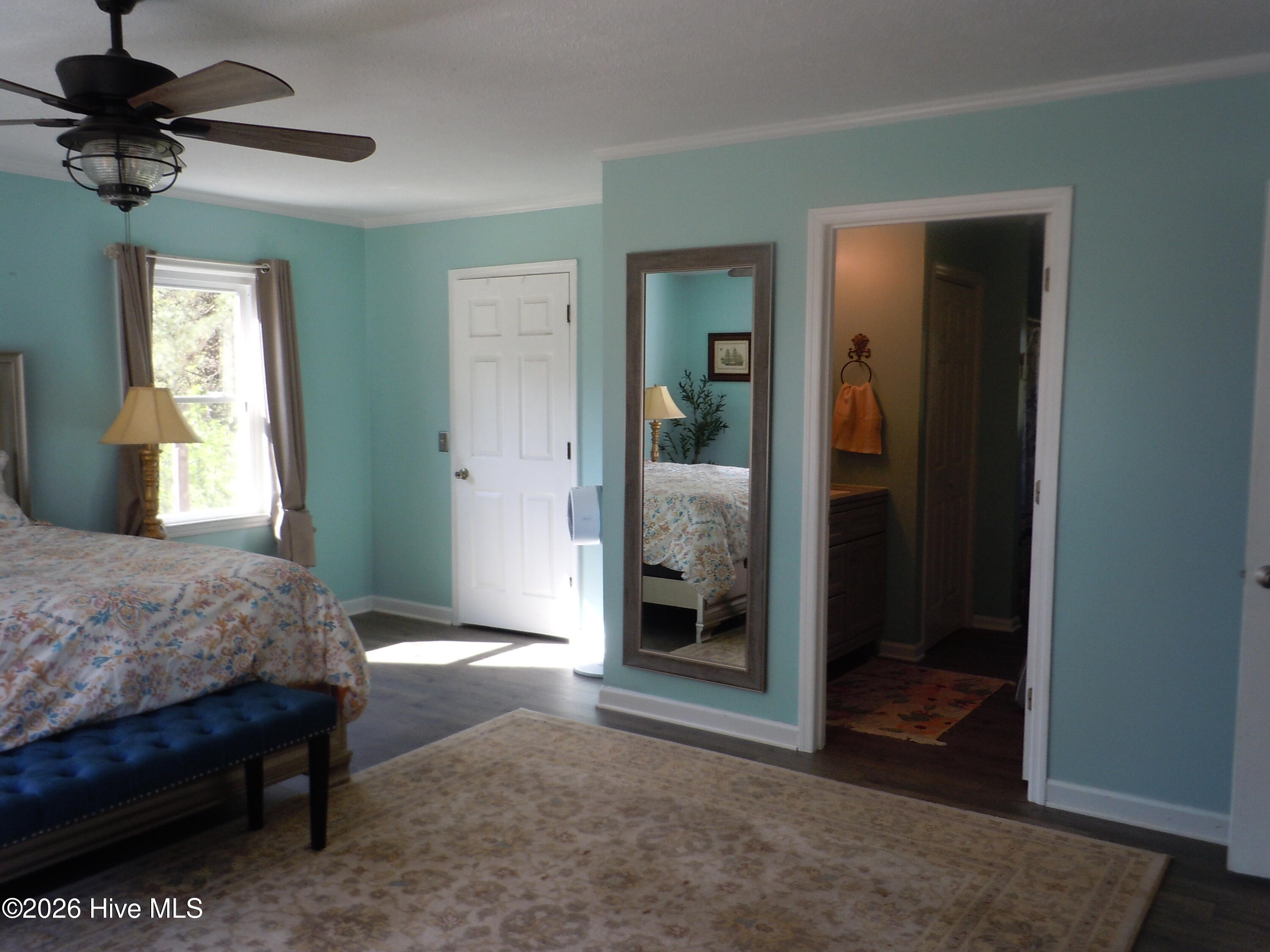 100565129 | Photo 19