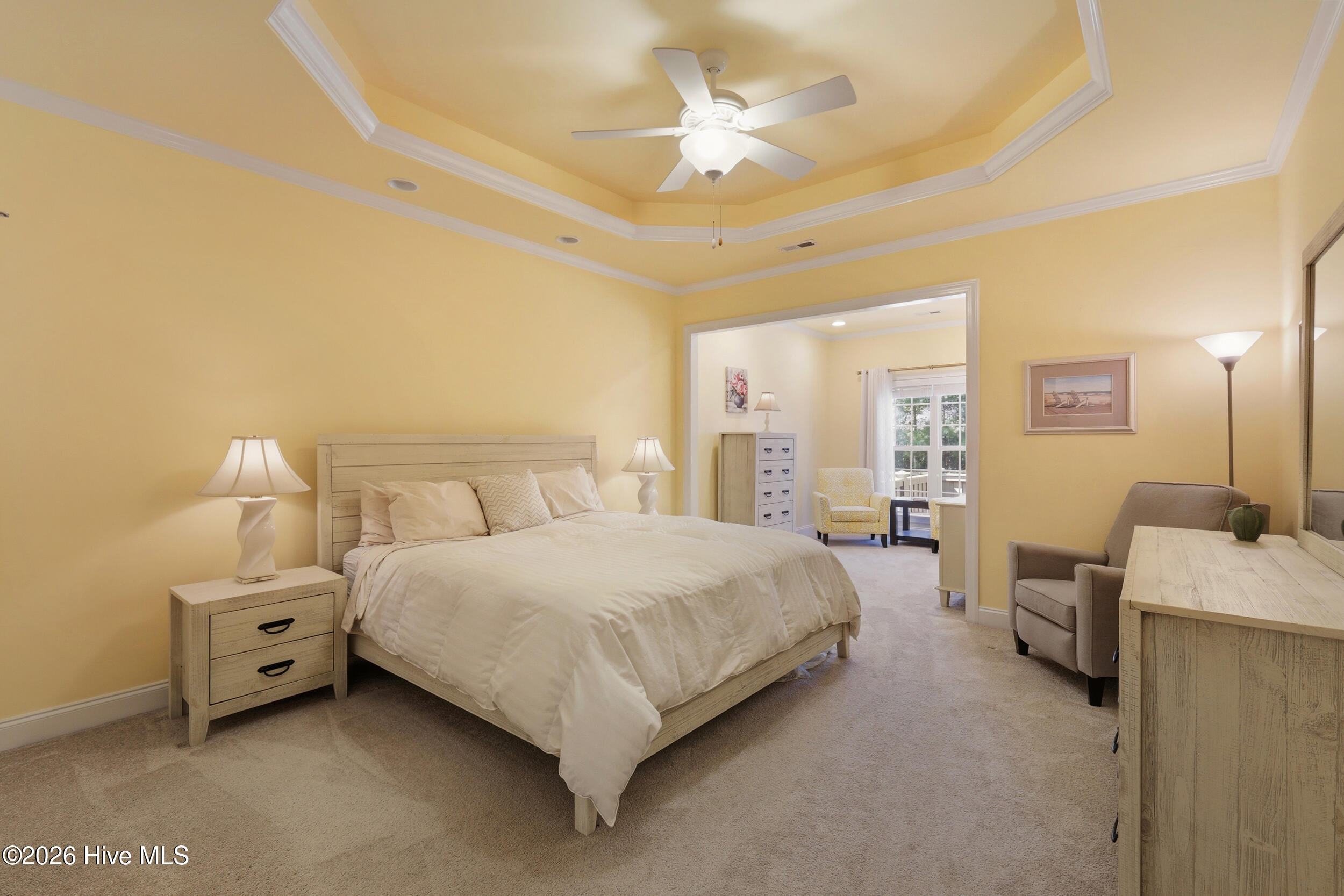 100561183 | Photo 24