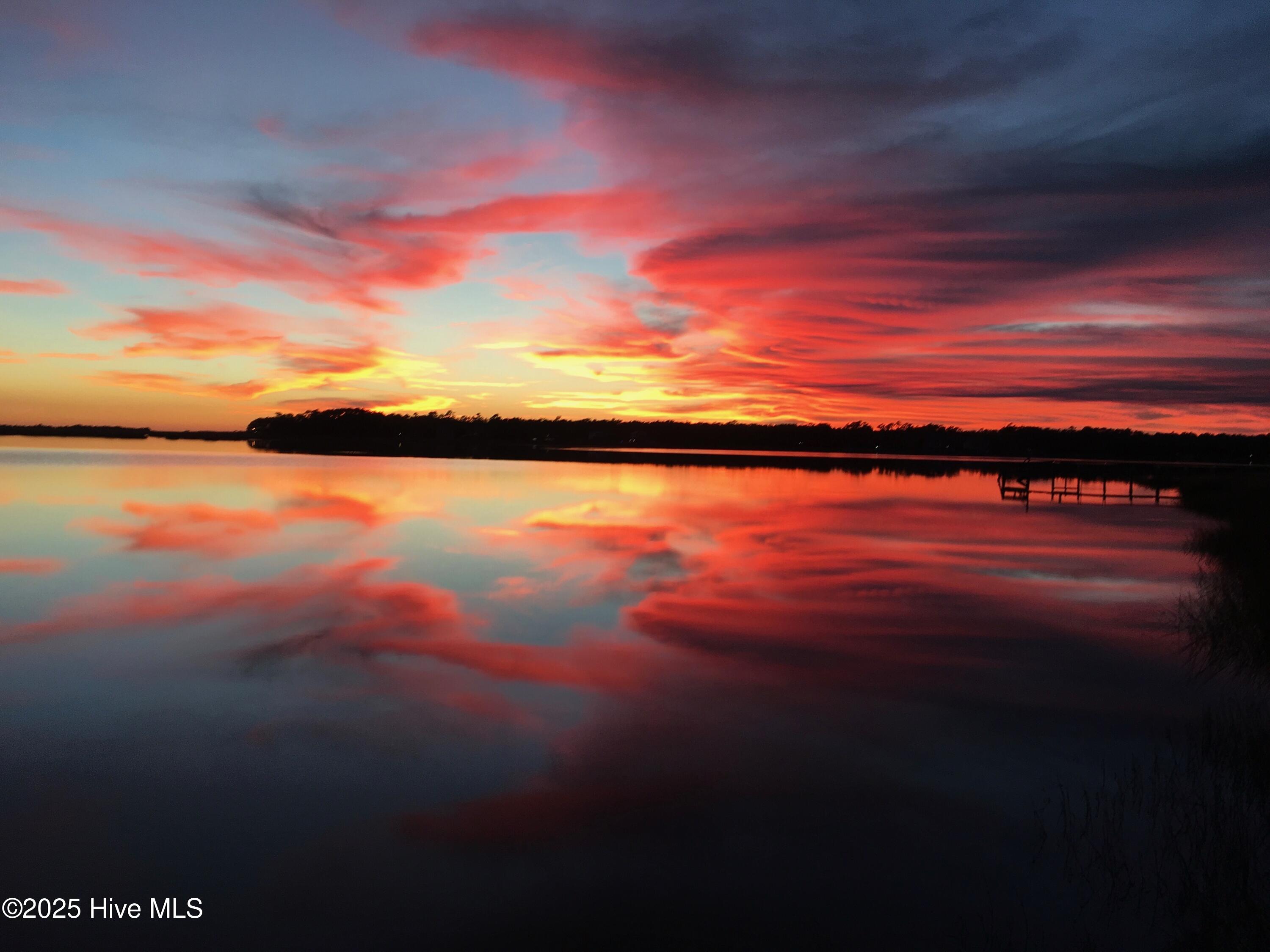 100516762 | Photo 11