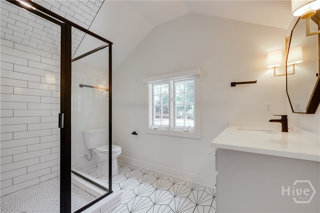 410 Milledge Circle
