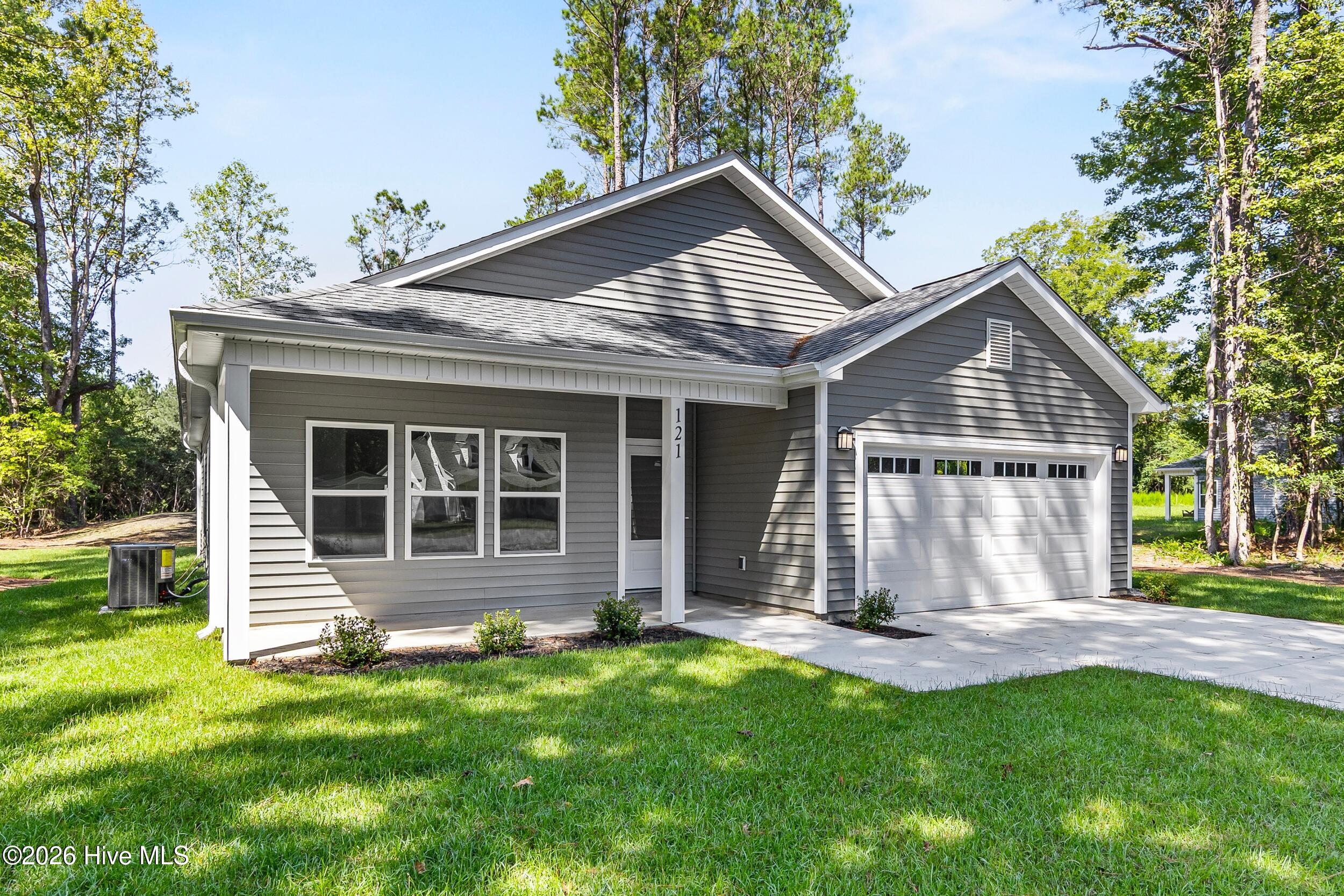 121 Neck Road SE, Bolivia, NC 28422 – photo 4