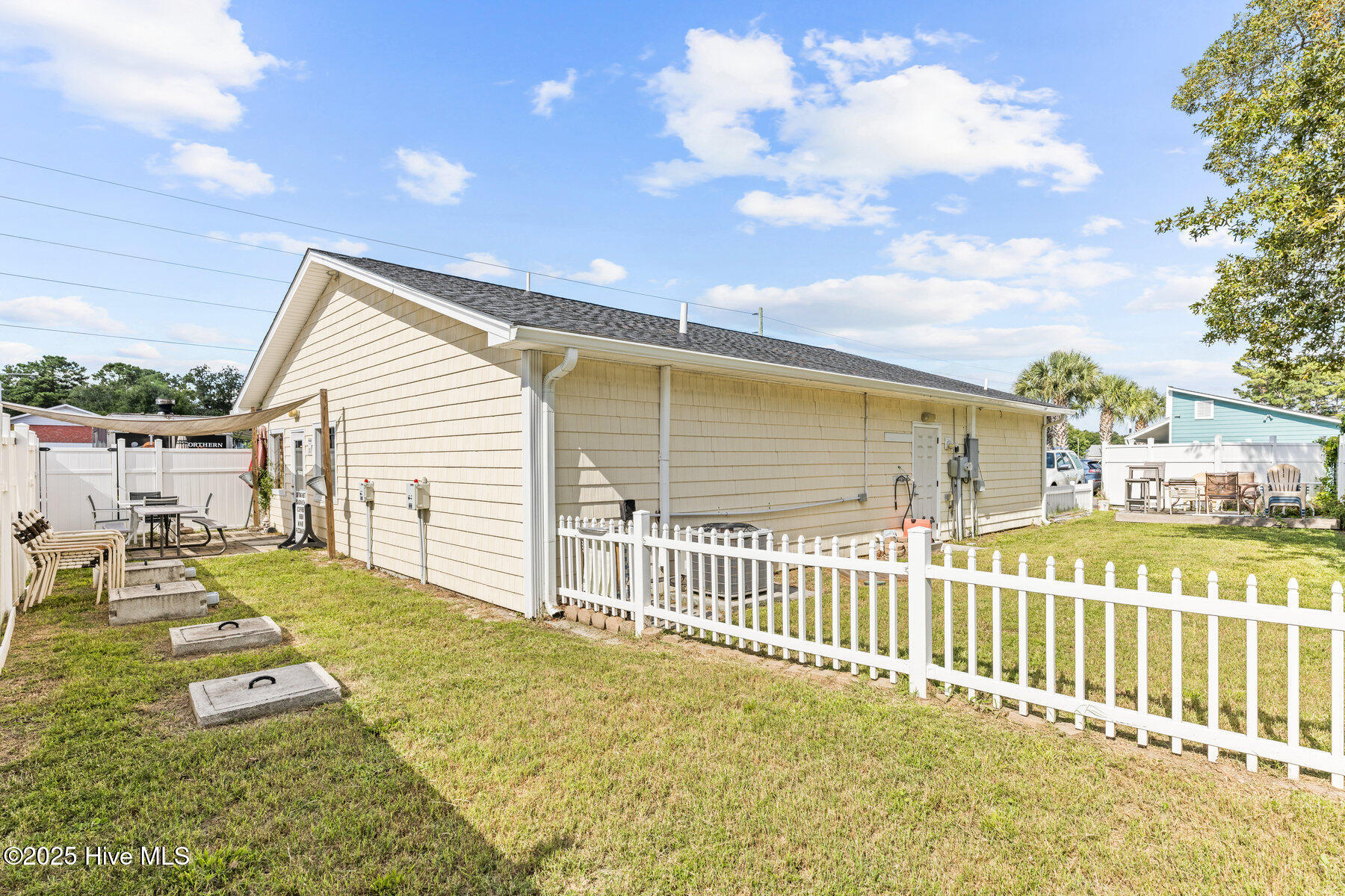 100528251 | Photo 30