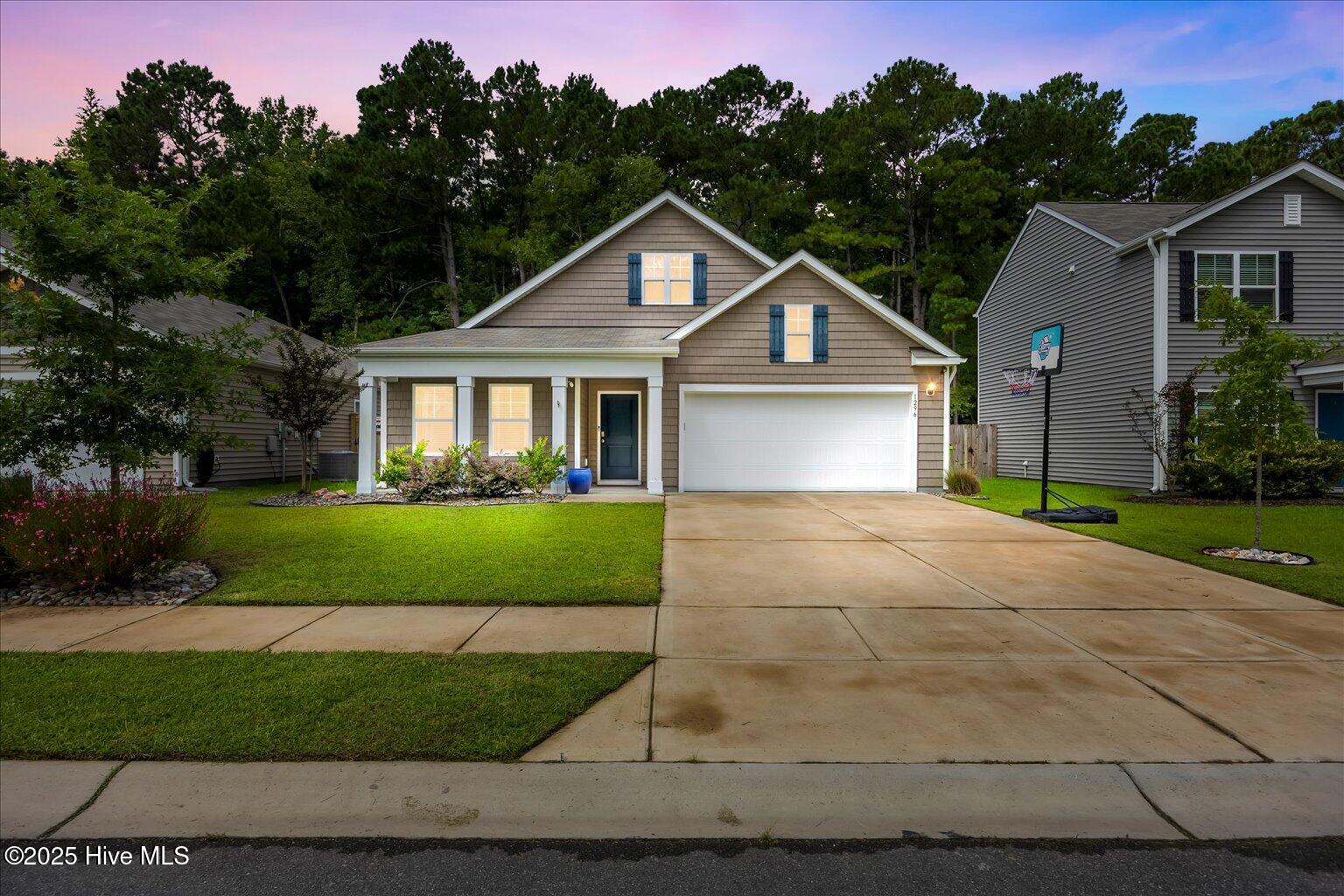 100525713 | Photo 50