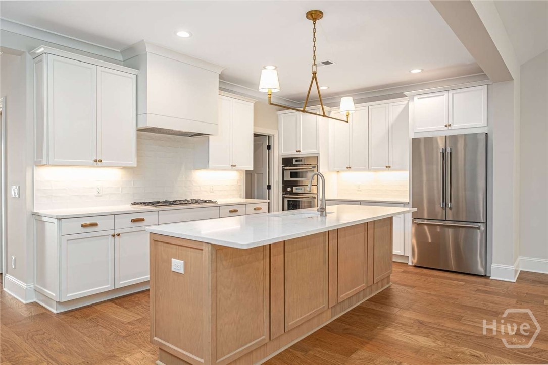Photo 2 of Townhouse for sale at 118 Grand Harbor Cir, Savannah, GA 31411 | MLS# SA364440 | Listing updated on 2026-09-16