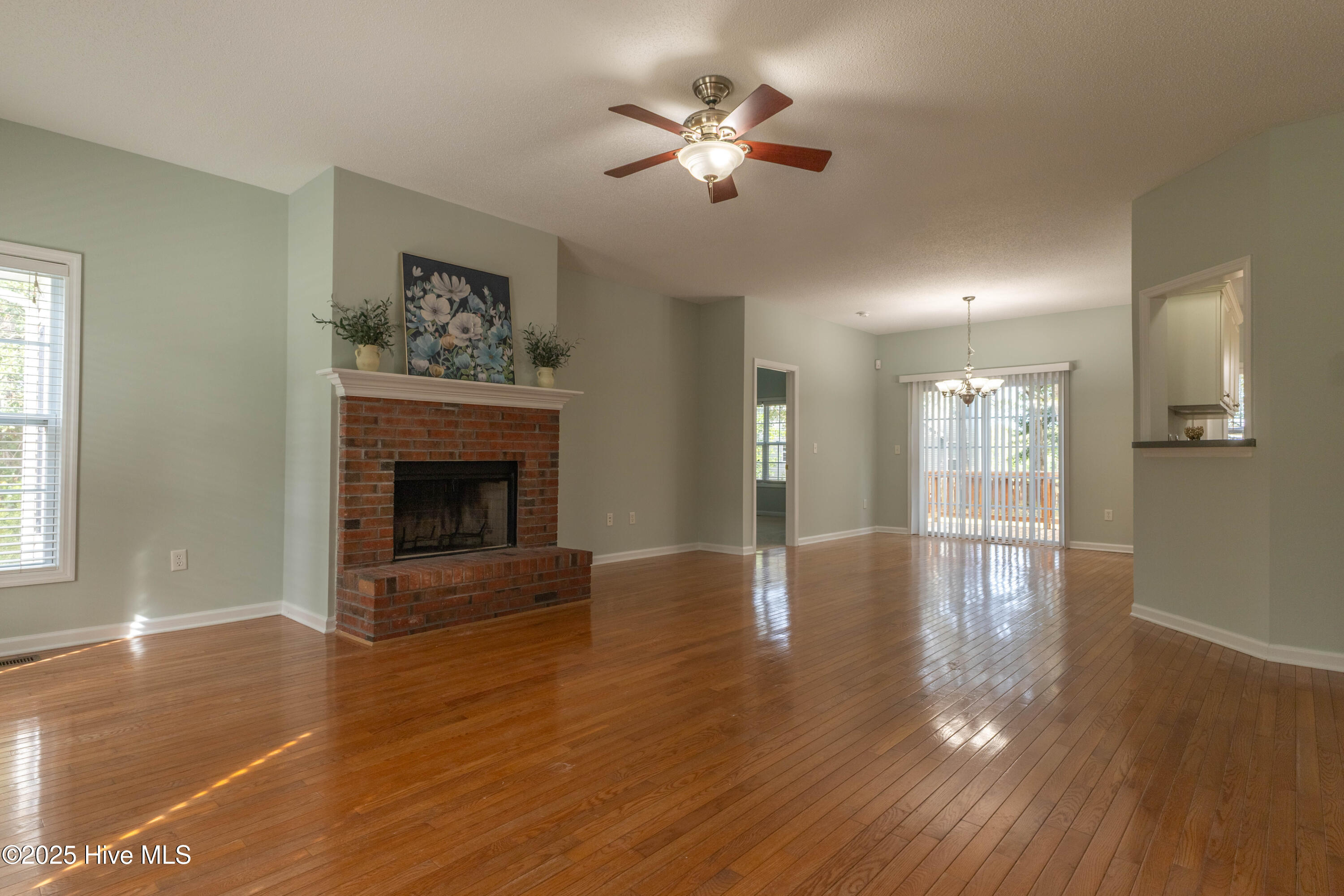 Homes for sale in Sneads Ferry, NC | 119 Shellbank Dr, Sneads Ferry, NC 28460 | MLS# 100534088