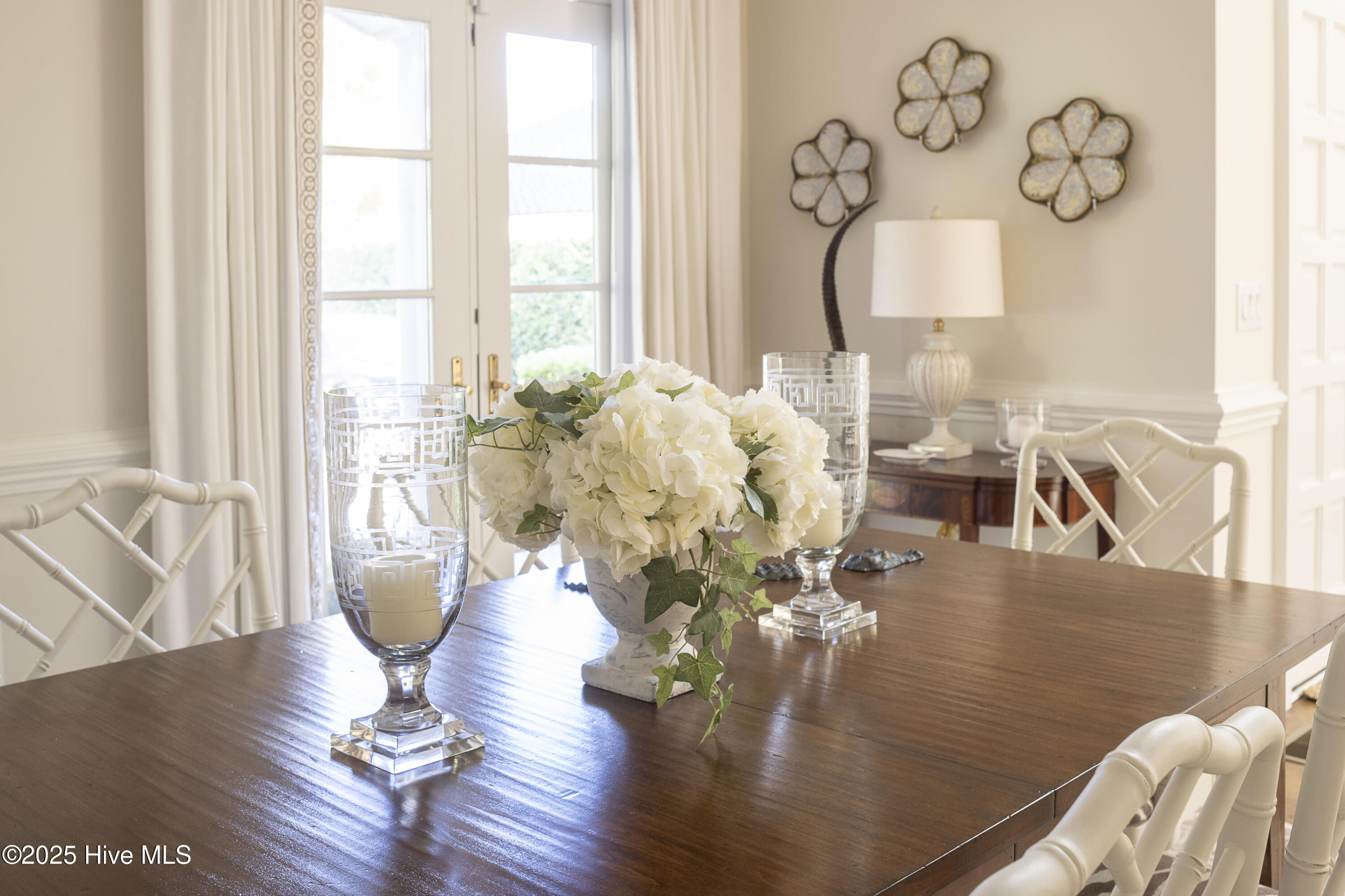 100536039 | Photo 21