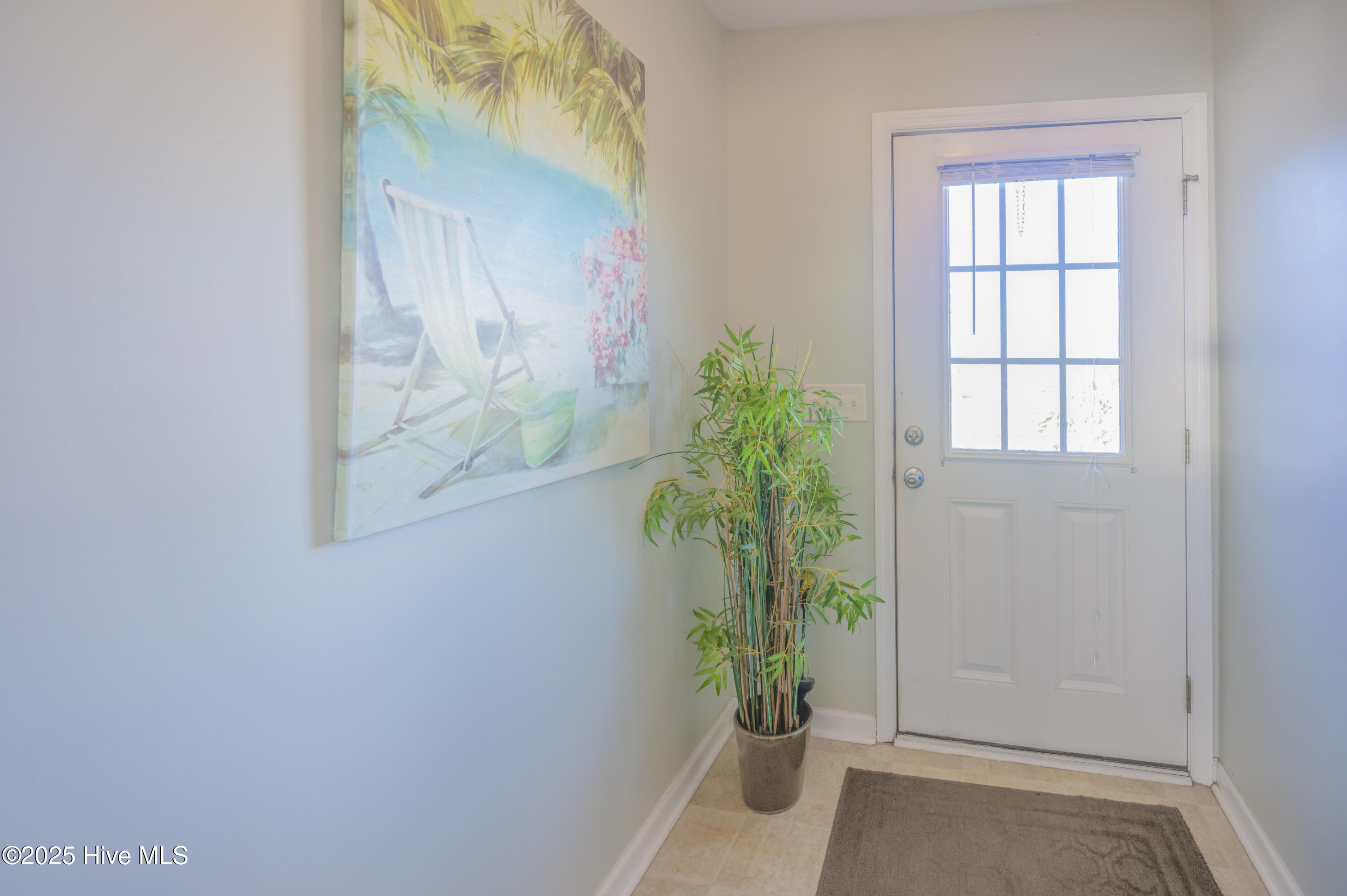 100482049 | Photo 34