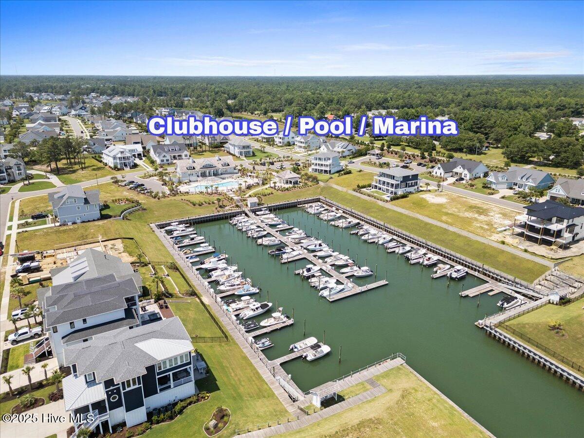 100516442 | Photo 30