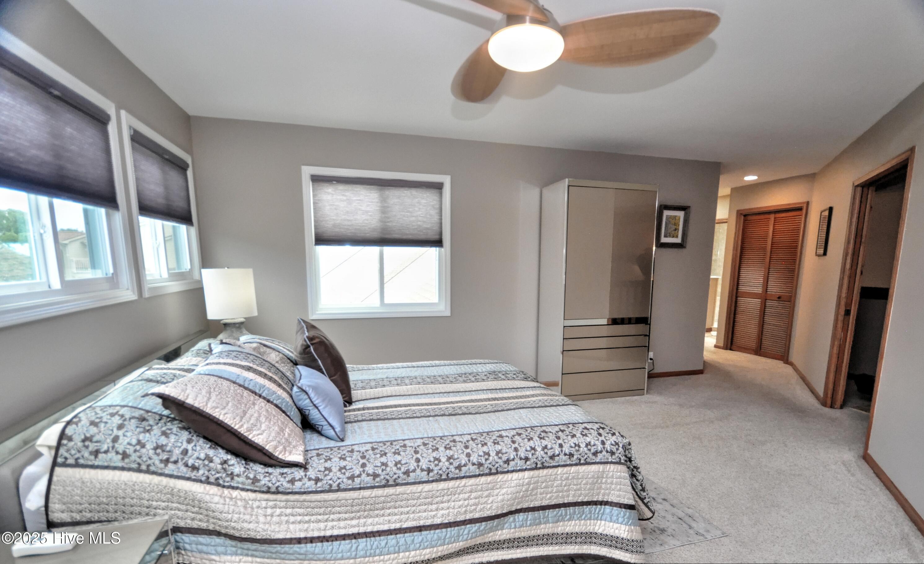 100526298 | Photo 36