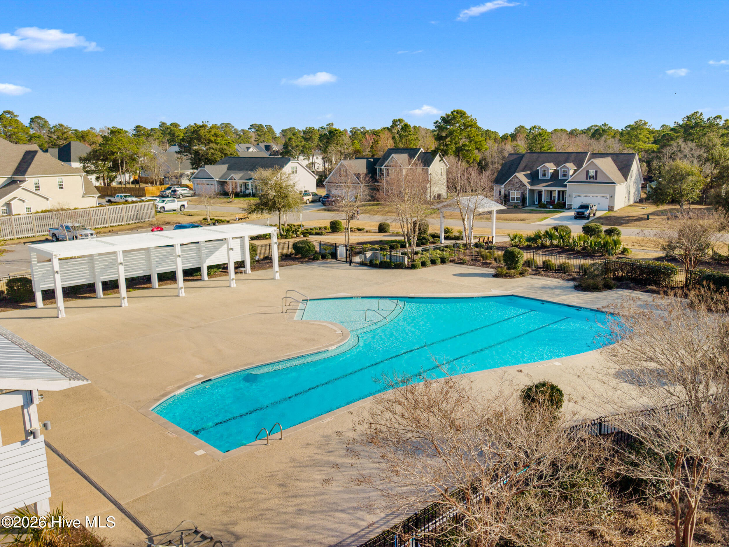 100562938 | Photo 57